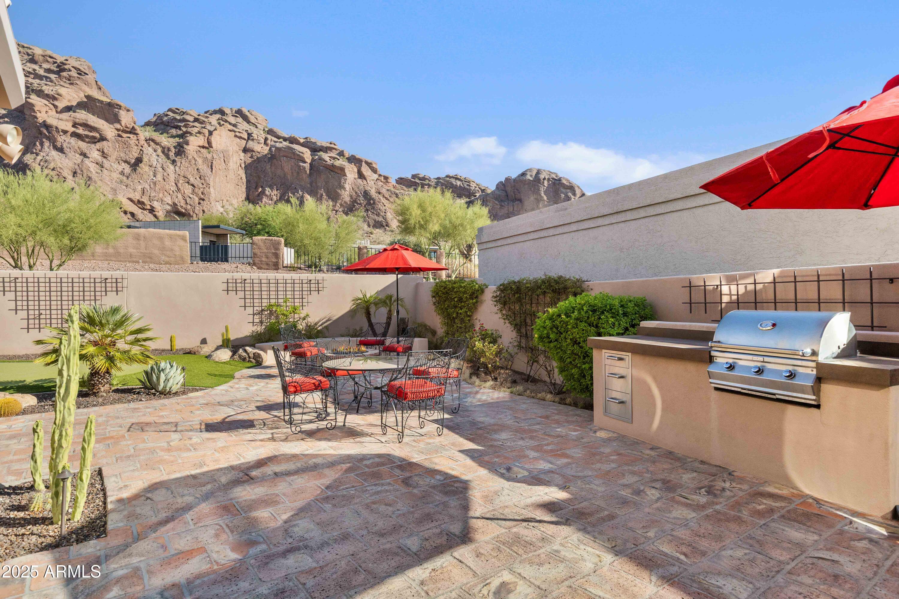 ECHO CANYON - Residential