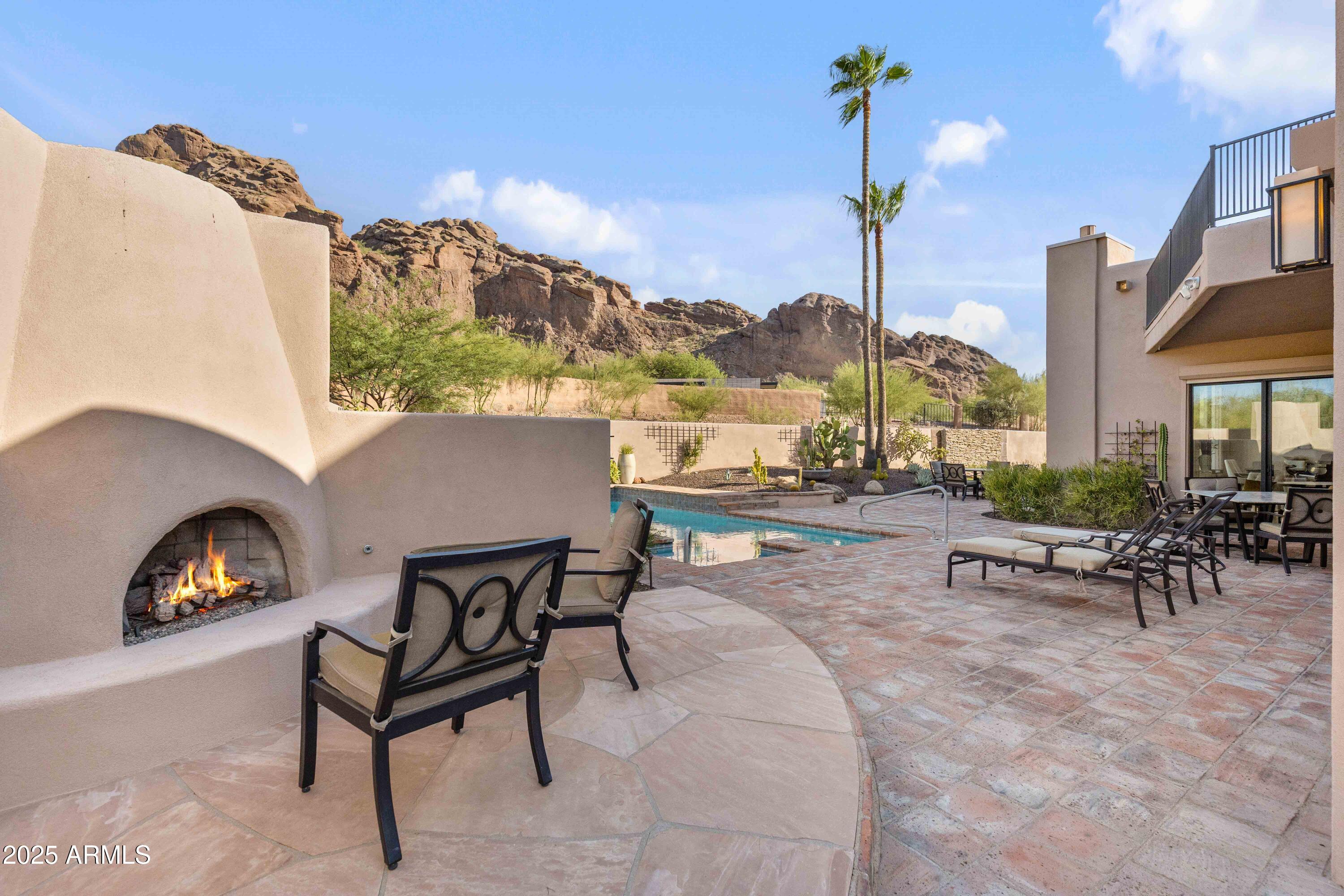 ECHO CANYON - Residential