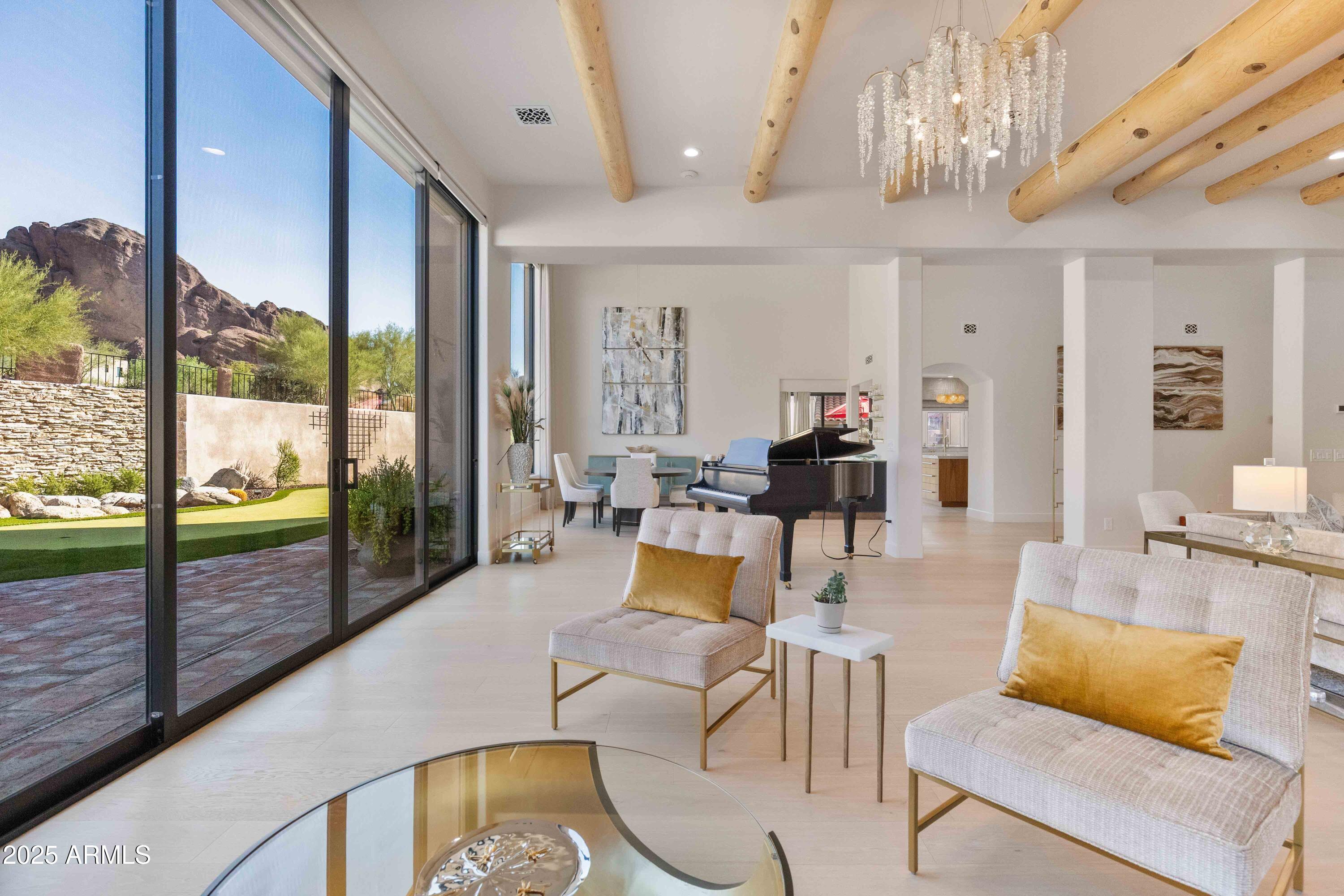 ECHO CANYON - Residential