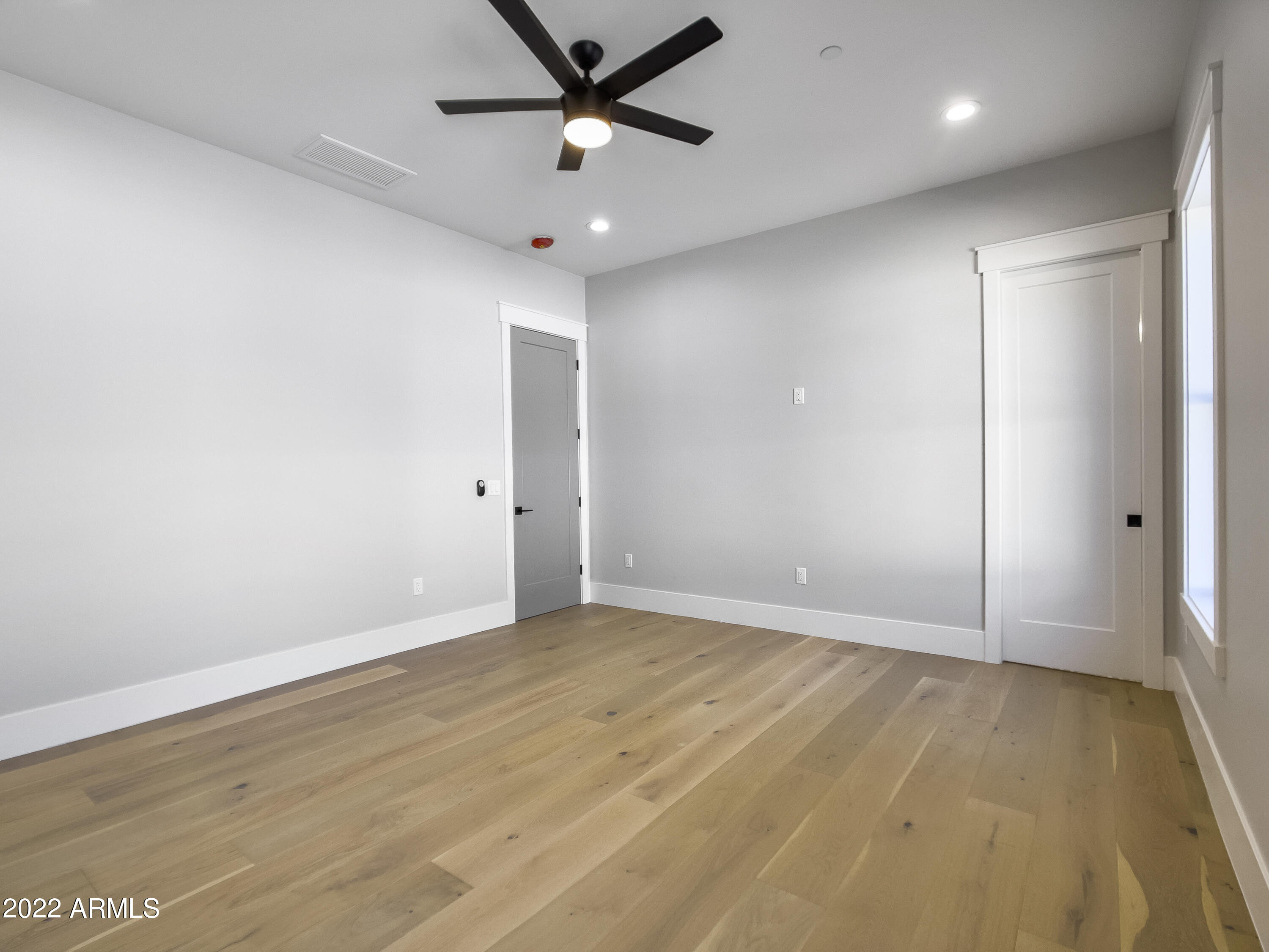 HIDDEN VILLAGE 8 LOTS 380-383 - Residential