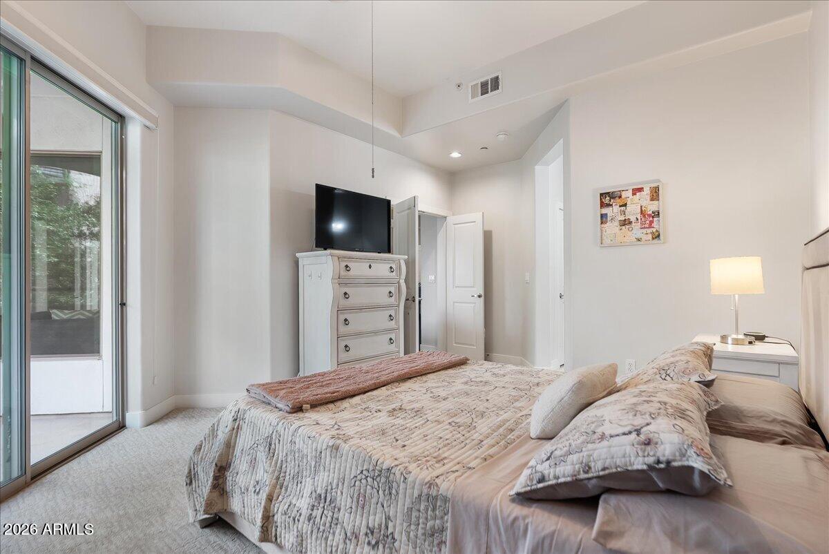 NORTH SHORE CONDOMINIUM 1 - Residential
