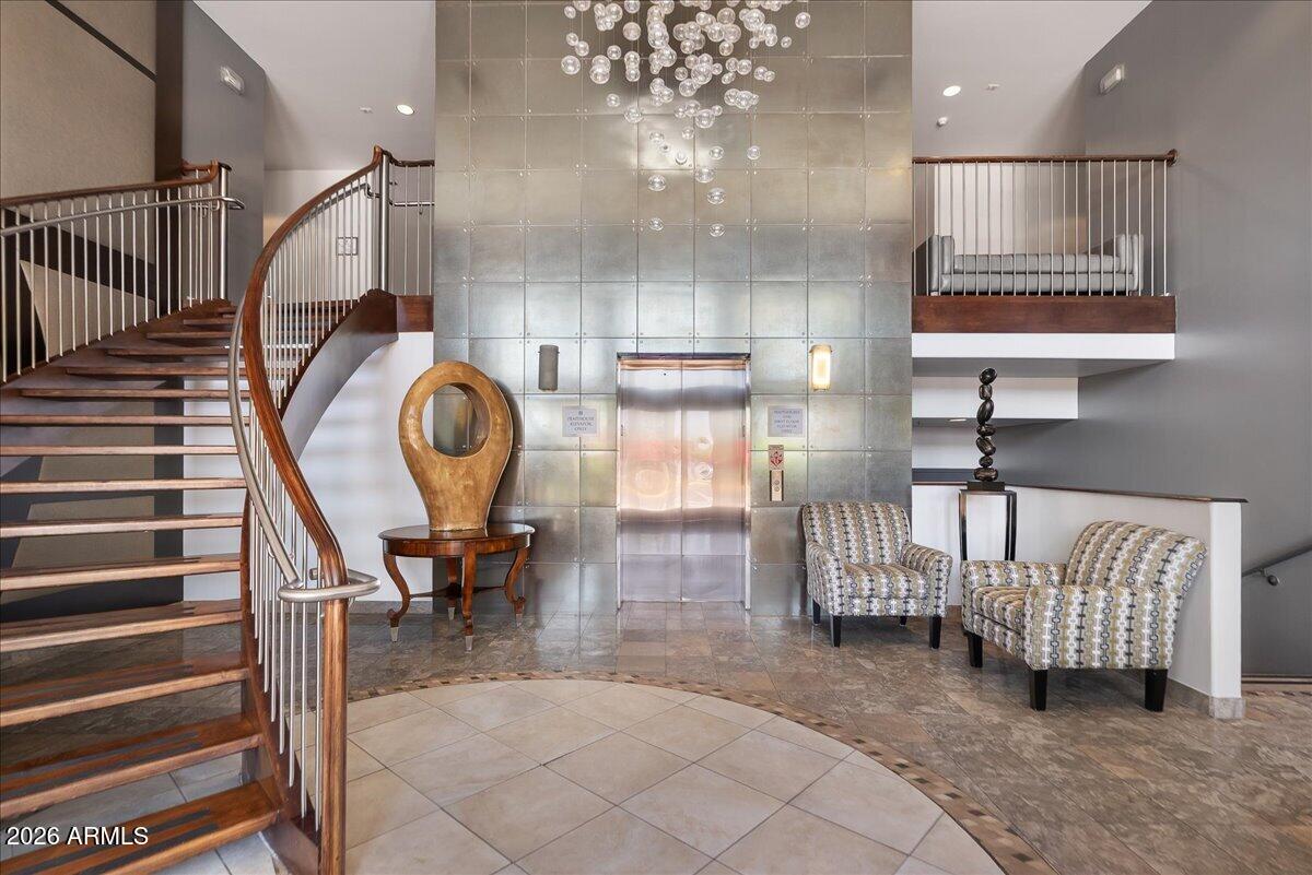 NORTH SHORE CONDOMINIUM 1 - Residential