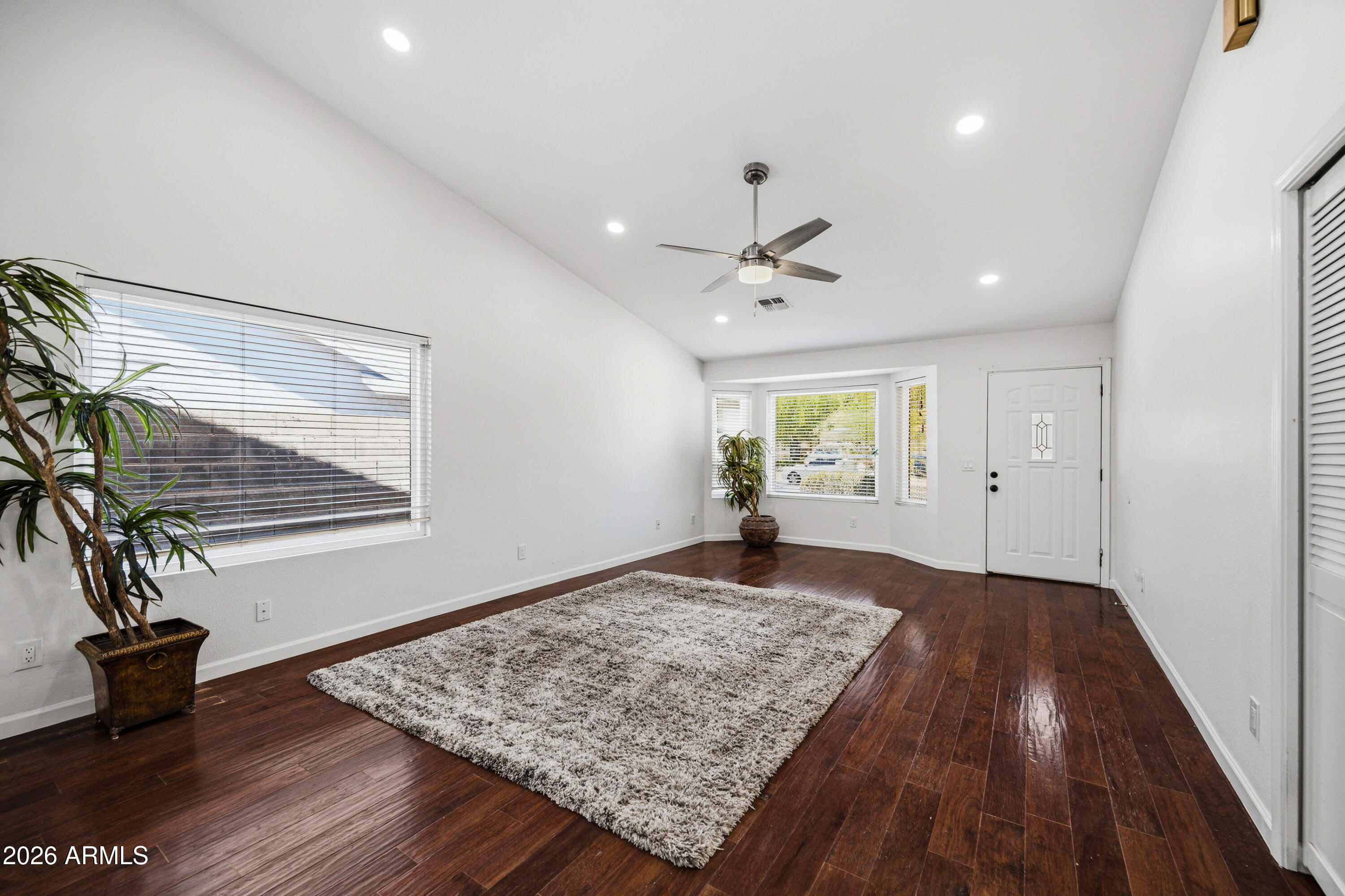 STONEYBROOK - Residential