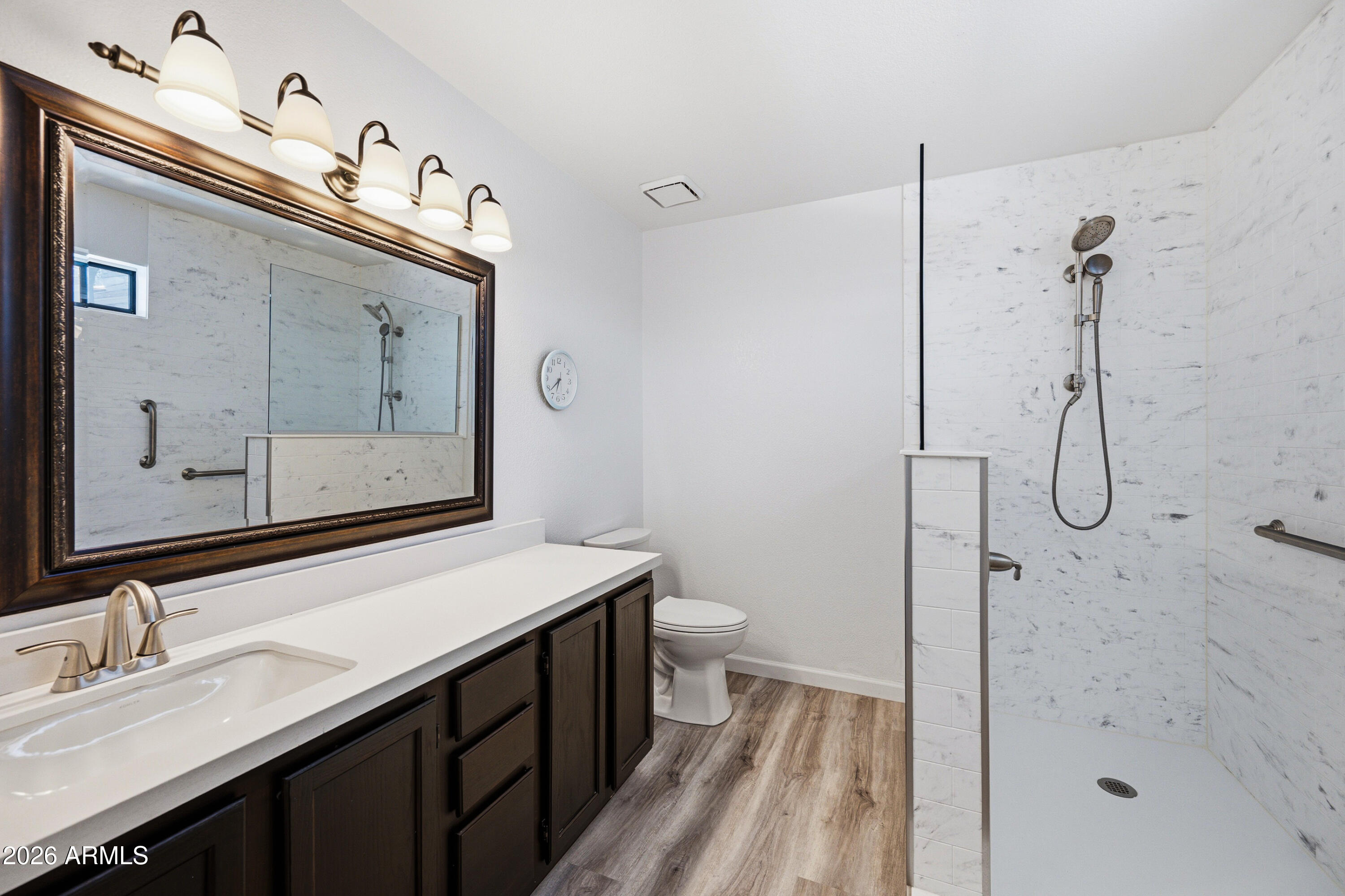 STONEYBROOK - Residential