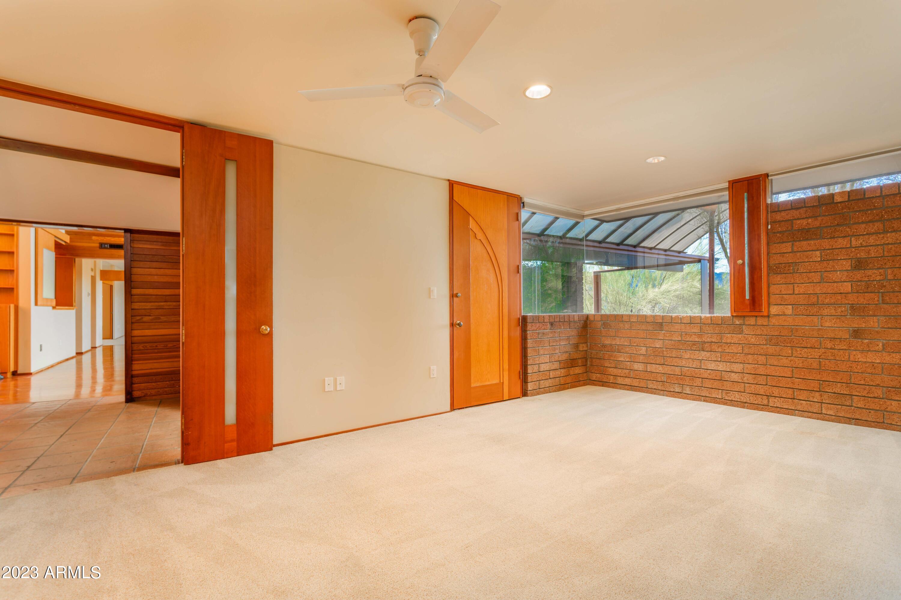 MIRADOR - Residential