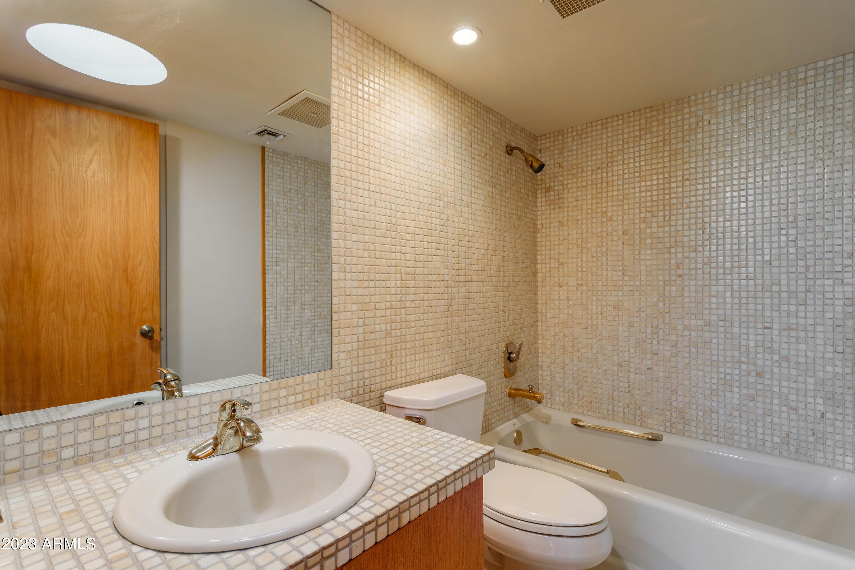 MIRADOR - Residential