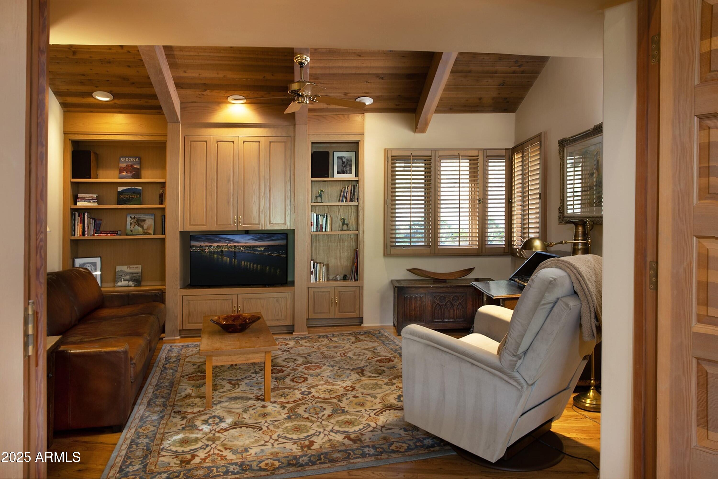 TATUM CANYON - Residential