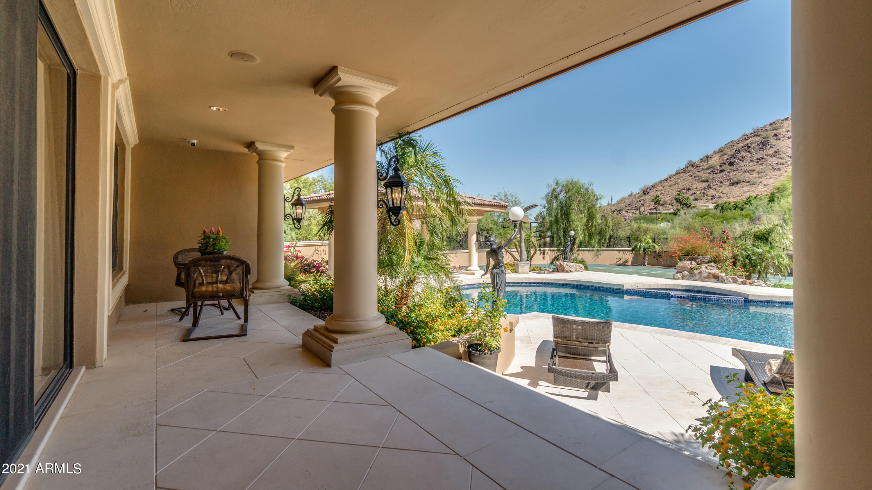 TATUM CANYON LOTS 4, 5, 16-18 REPLAT - Residential