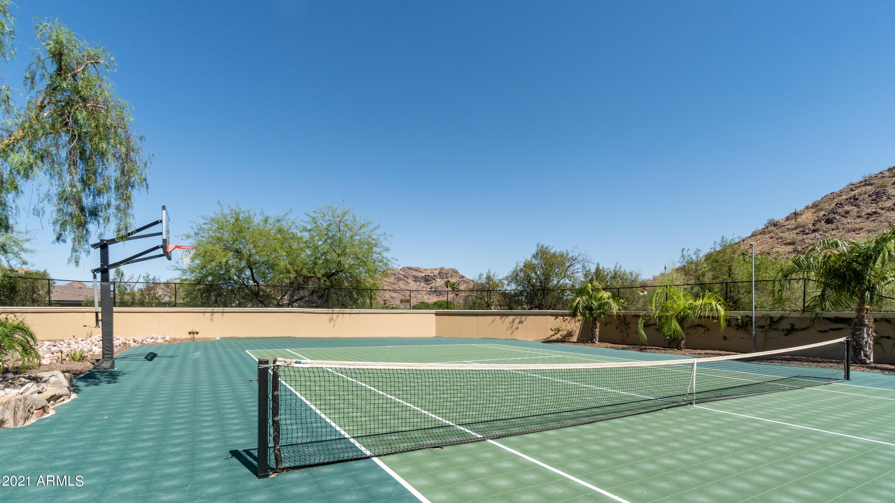 TATUM CANYON LOTS 4, 5, 16-18 REPLAT - Residential