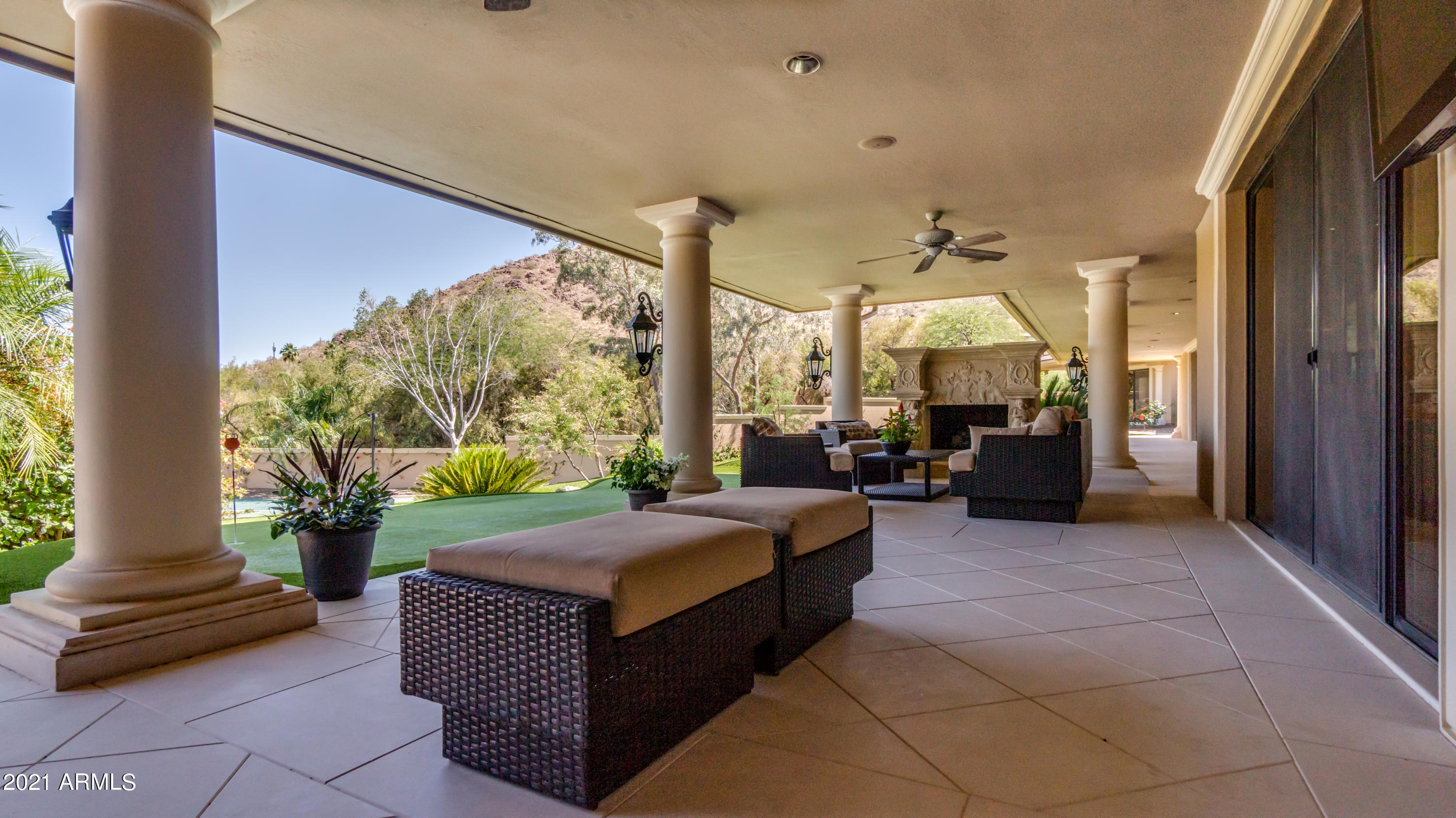 TATUM CANYON LOTS 4, 5, 16-18 REPLAT - Residential
