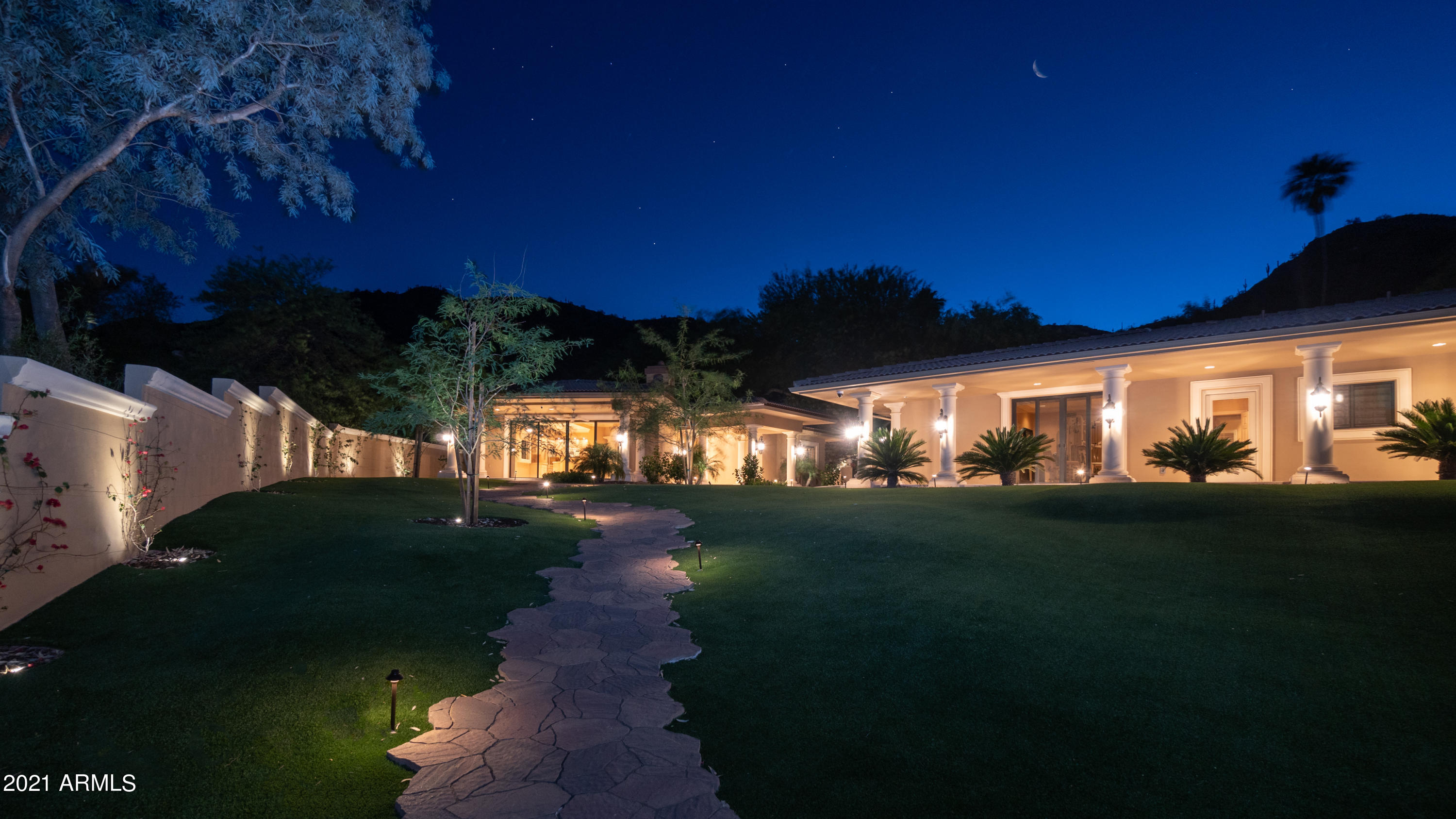 TATUM CANYON LOTS 4, 5, 16-18 REPLAT - Residential