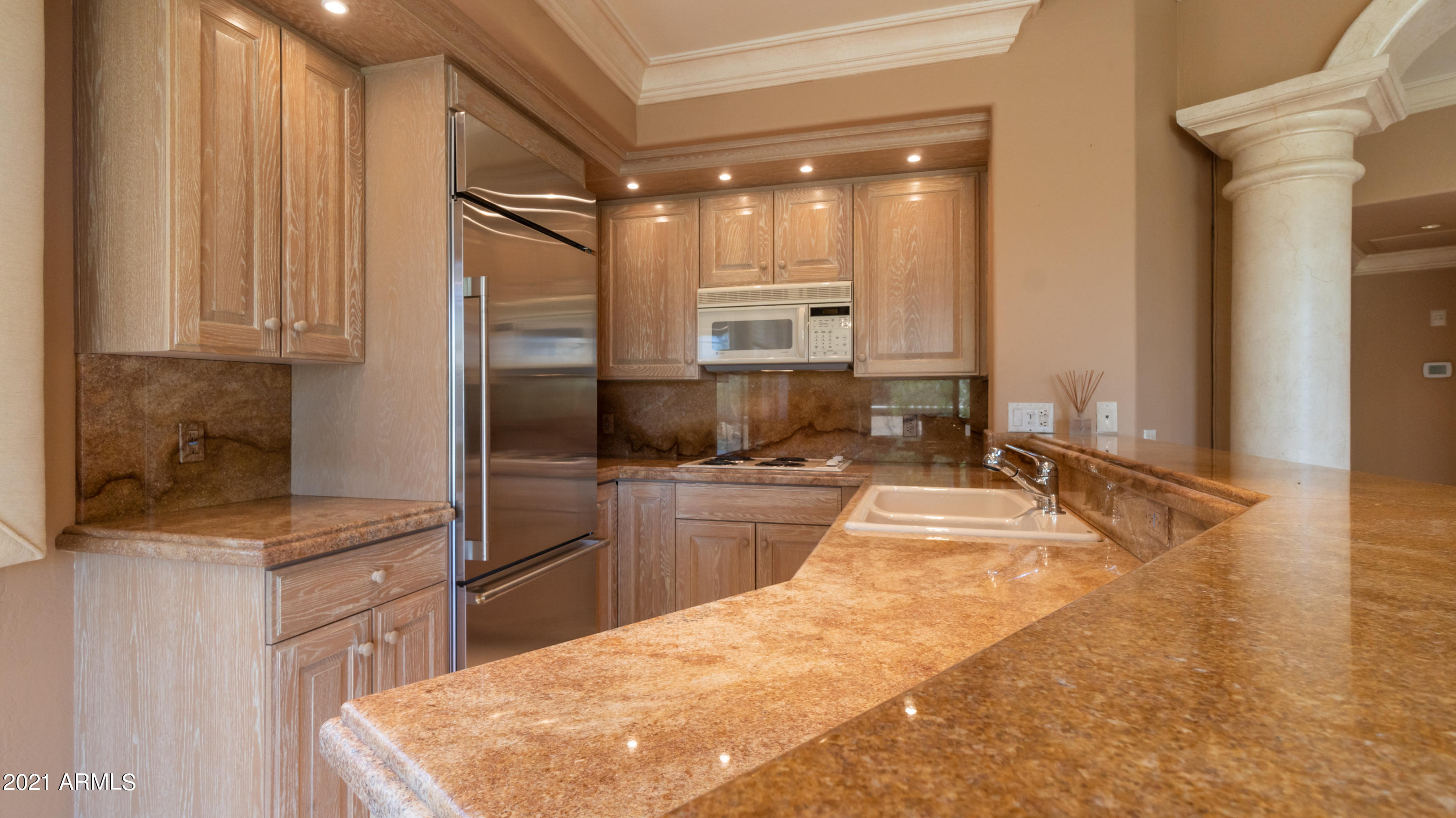 TATUM CANYON LOTS 4, 5, 16-18 REPLAT - Residential