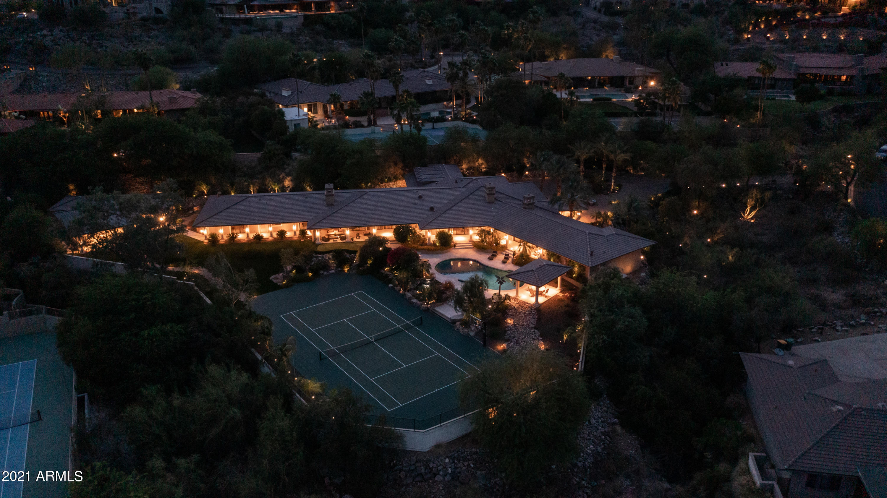 TATUM CANYON LOTS 4, 5, 16-18 REPLAT - Residential