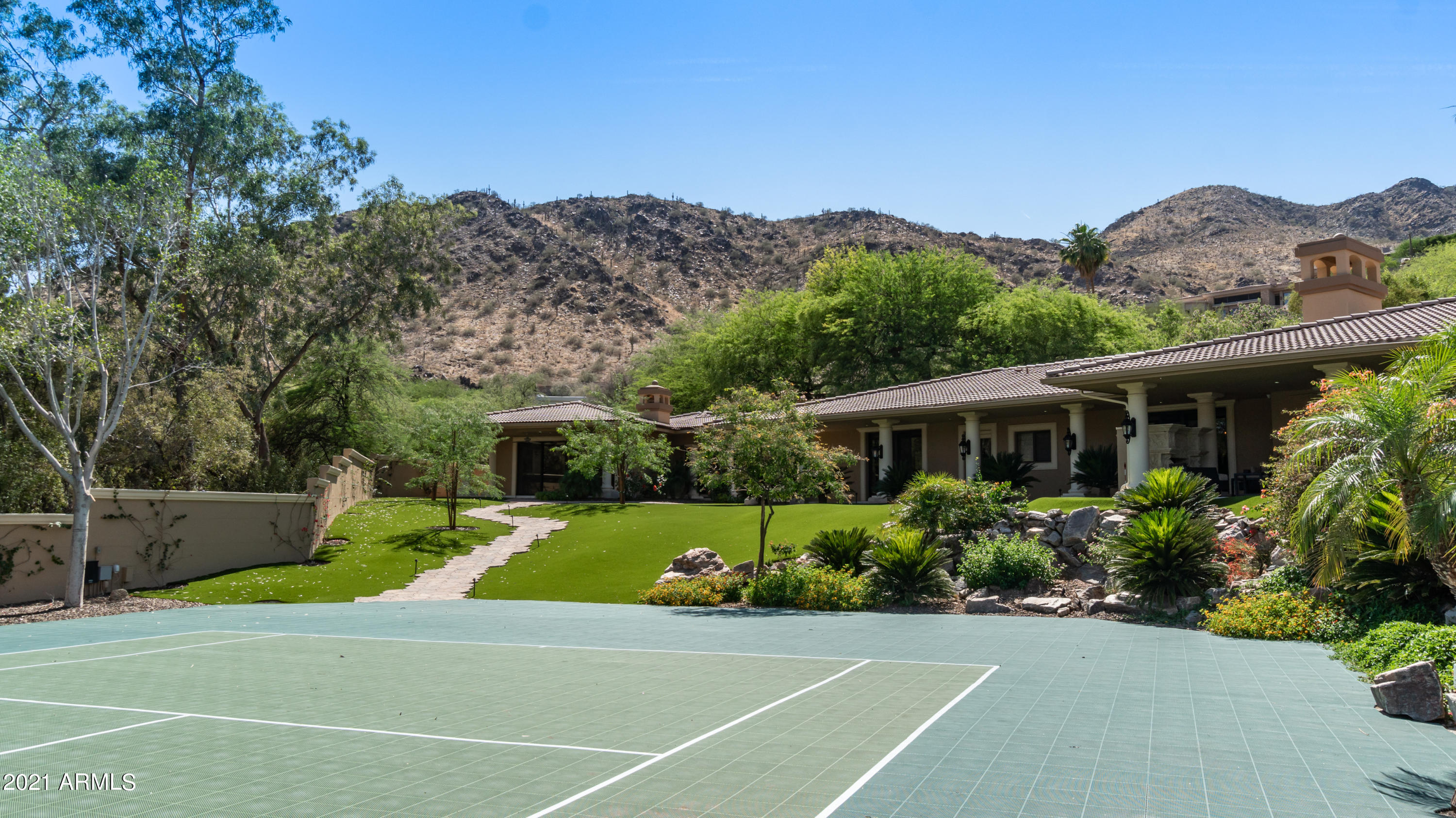 TATUM CANYON LOTS 4, 5, 16-18 REPLAT - Residential