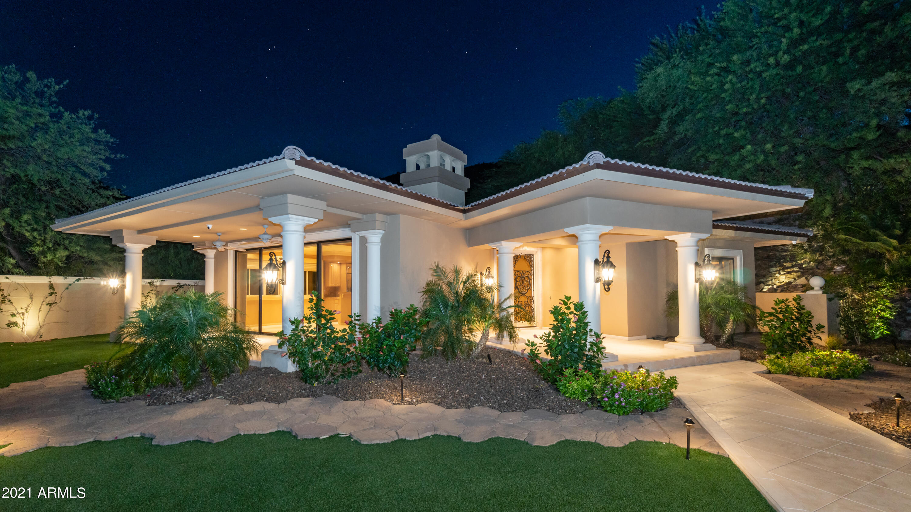 TATUM CANYON LOTS 4, 5, 16-18 REPLAT - Residential