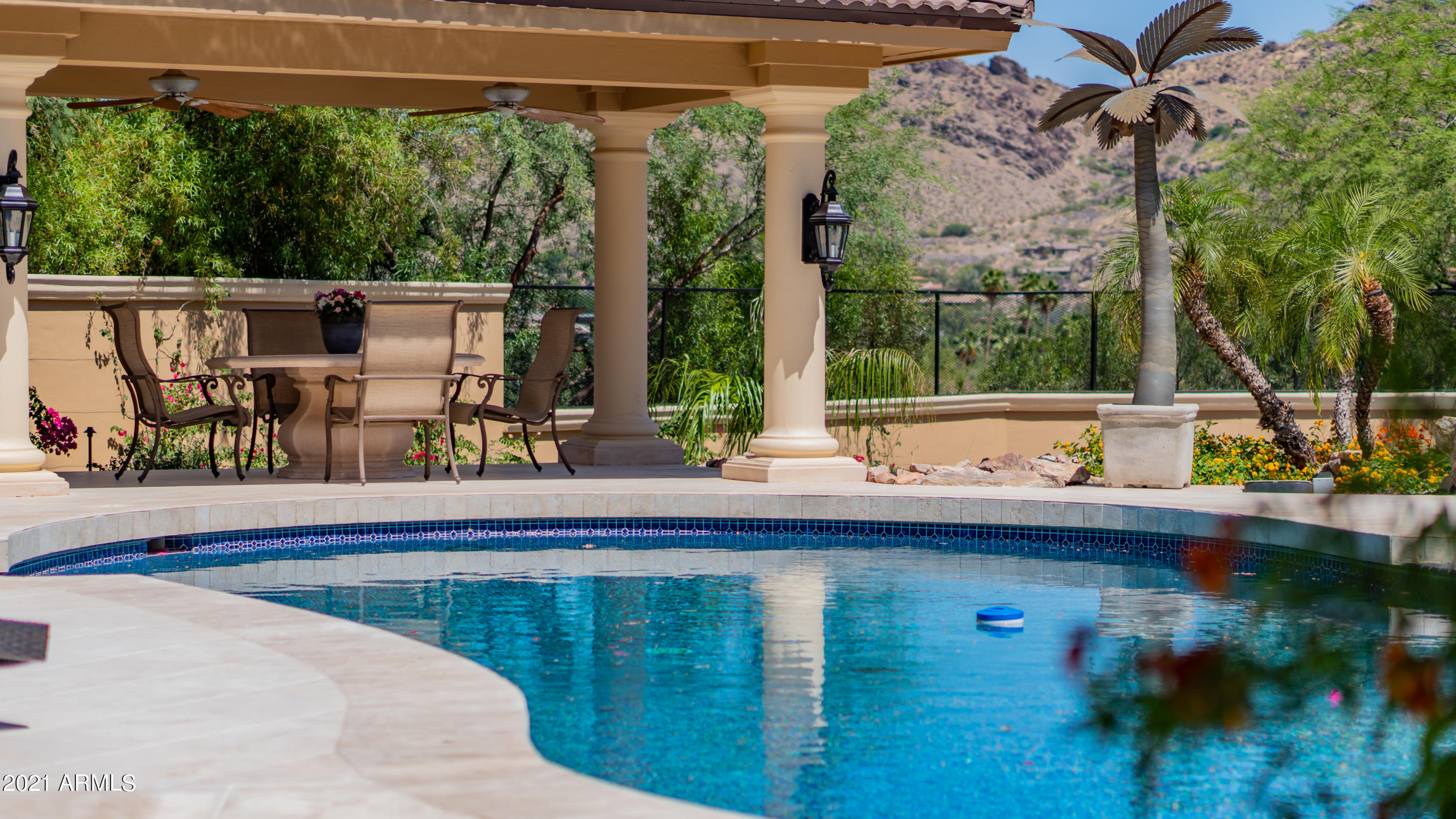 TATUM CANYON LOTS 4, 5, 16-18 REPLAT - Residential