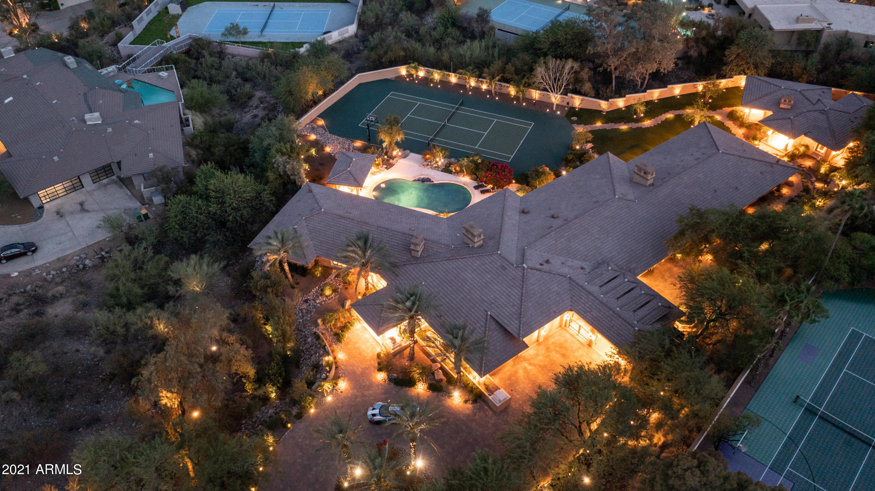 TATUM CANYON LOTS 4, 5, 16-18 REPLAT - Residential