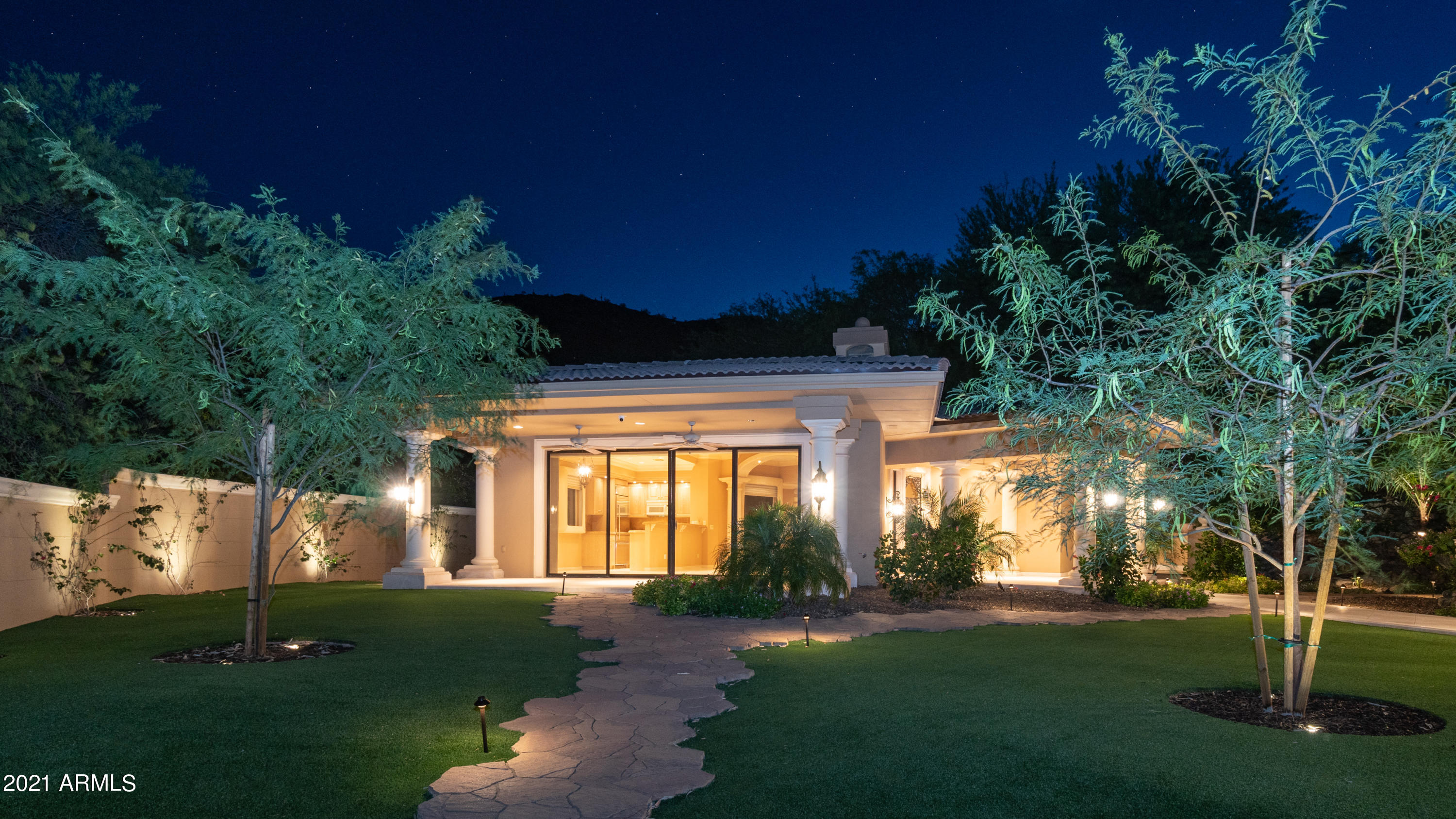 TATUM CANYON LOTS 4, 5, 16-18 REPLAT - Residential