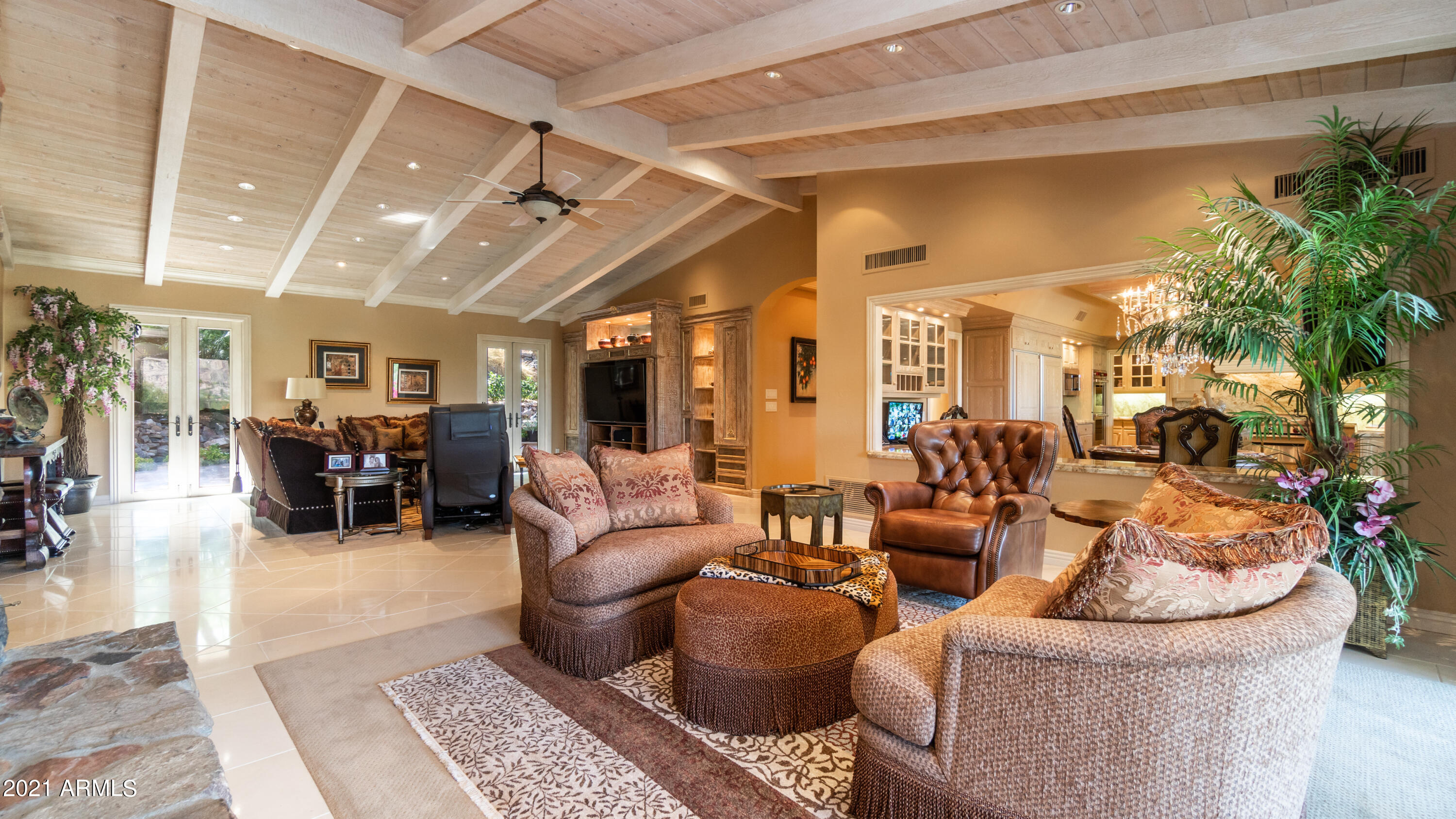 TATUM CANYON LOTS 4, 5, 16-18 REPLAT - Residential