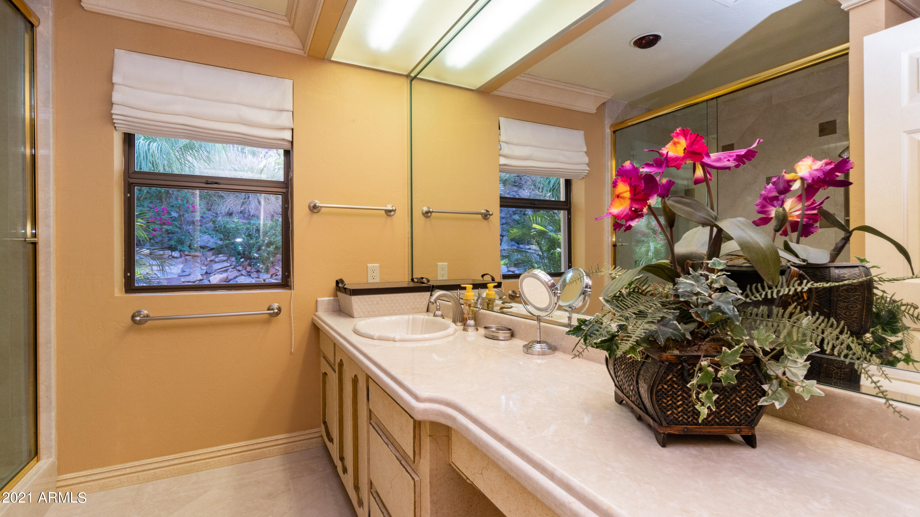 TATUM CANYON LOTS 4, 5, 16-18 REPLAT - Residential