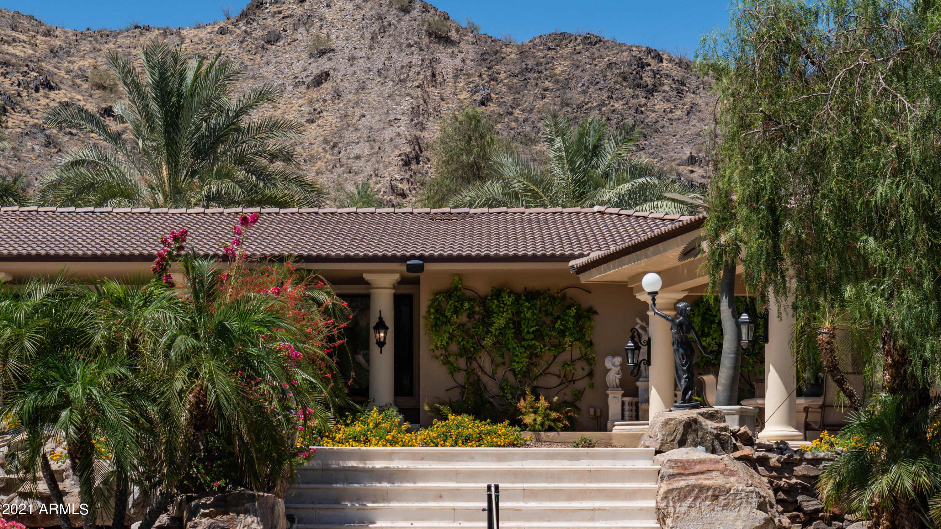 TATUM CANYON LOTS 4, 5, 16-18 REPLAT - Residential
