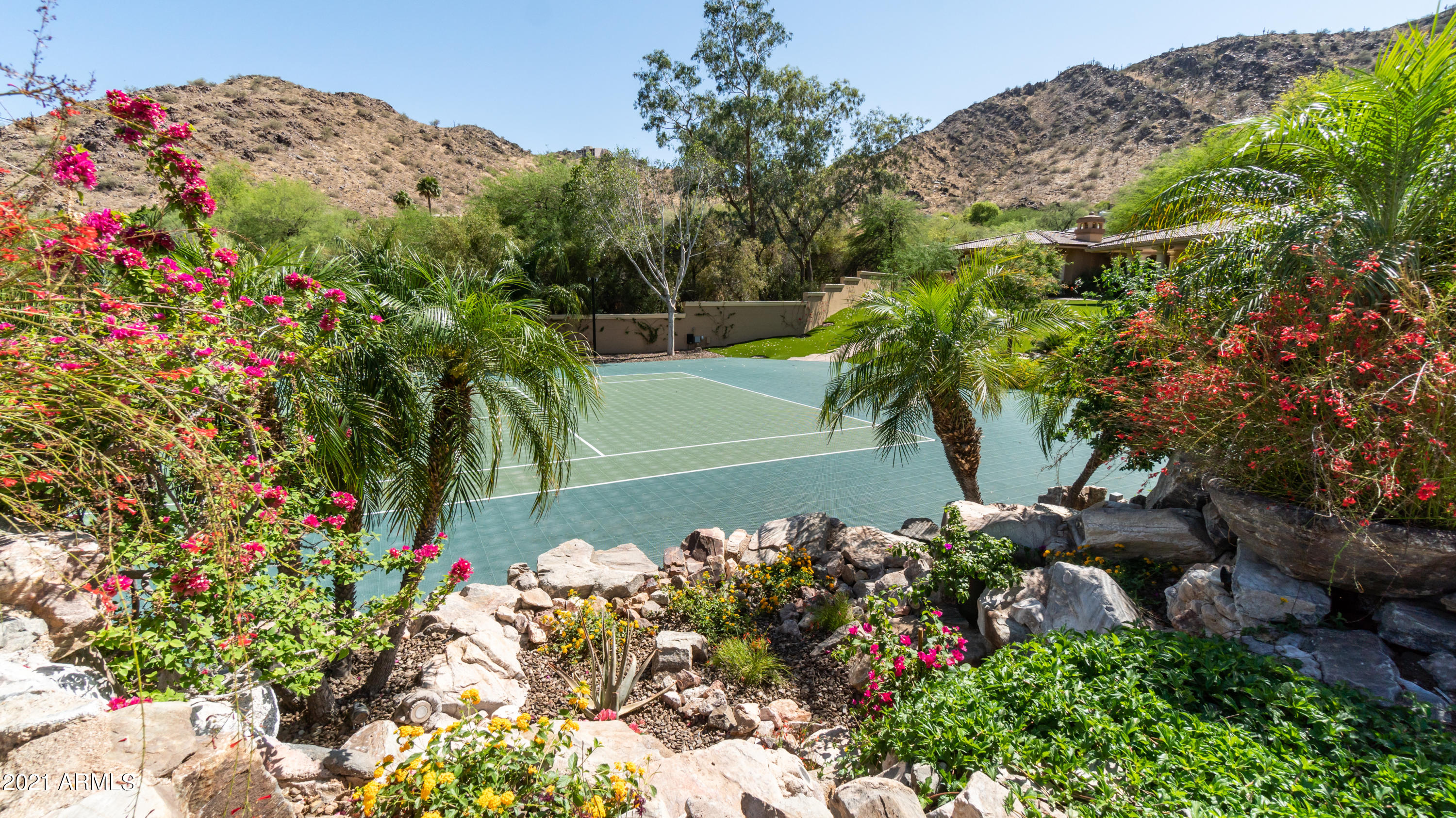 TATUM CANYON LOTS 4, 5, 16-18 REPLAT - Residential