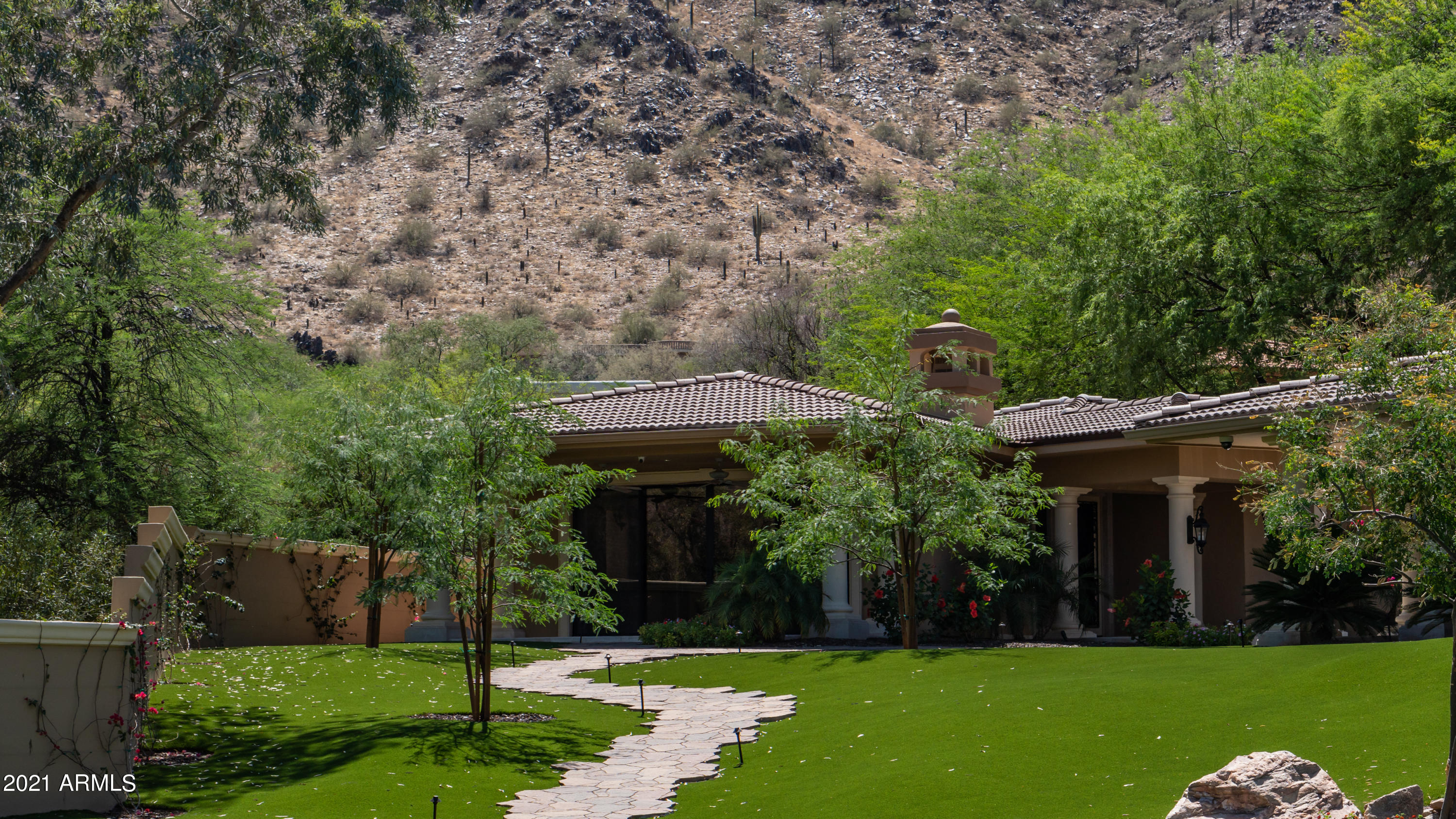 TATUM CANYON LOTS 4, 5, 16-18 REPLAT - Residential
