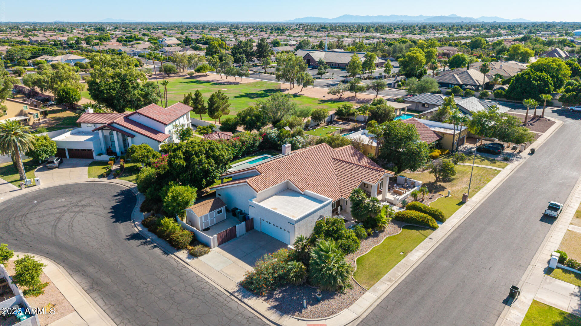 ESTATE GROVES - Residential
