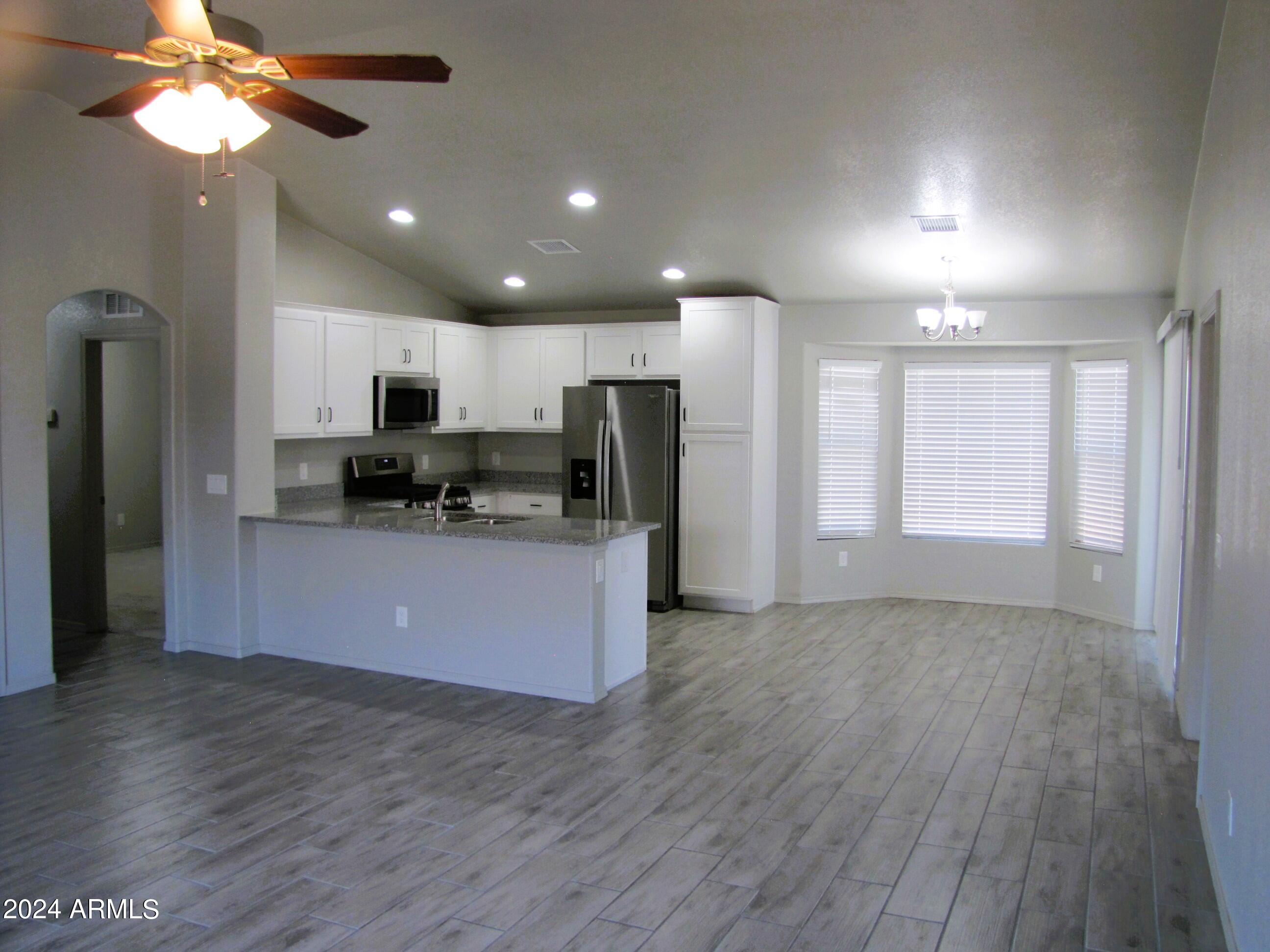 SUMMIT HEIGHTS - Residential Lease