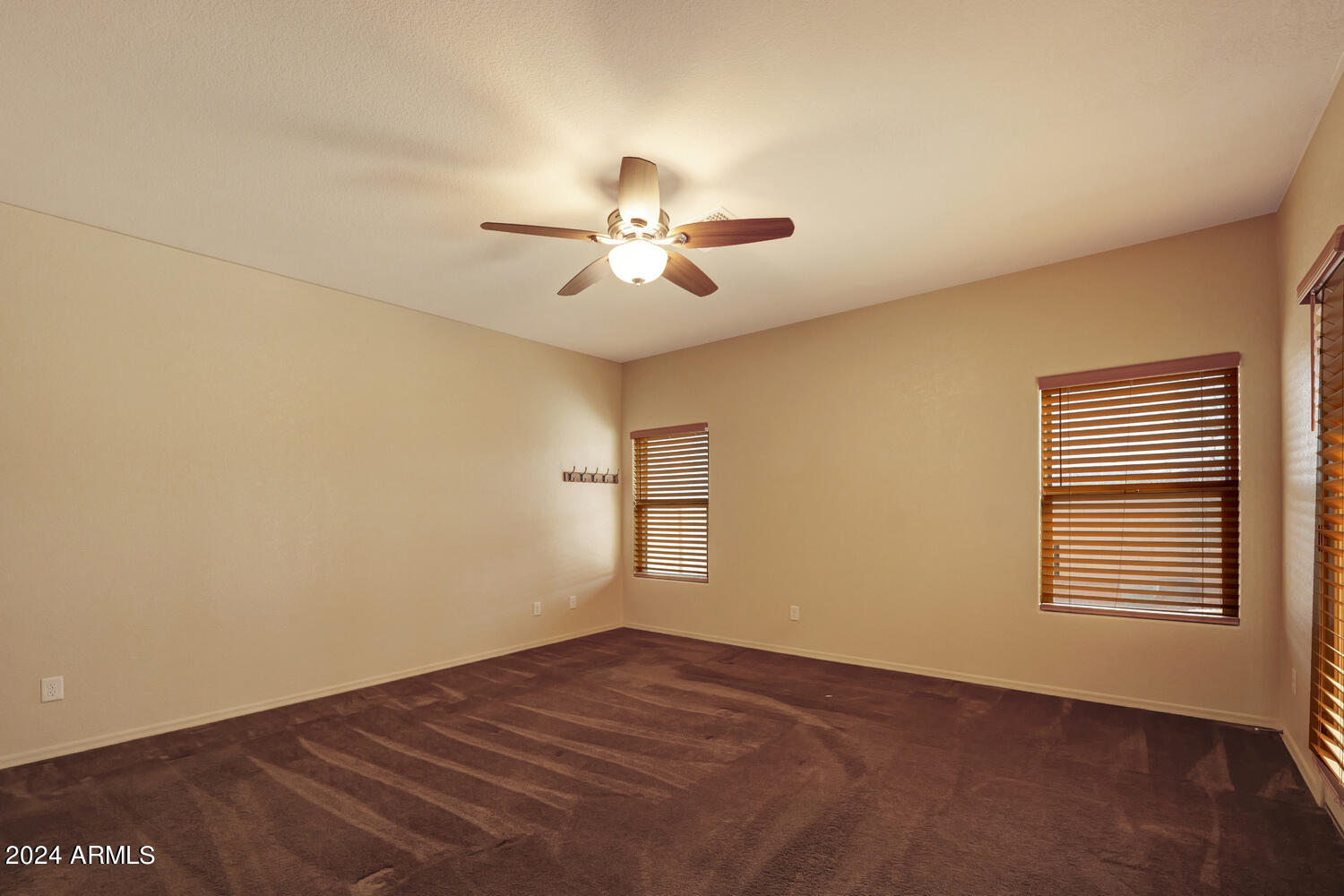 RETREAT PHASE 1 - Residential