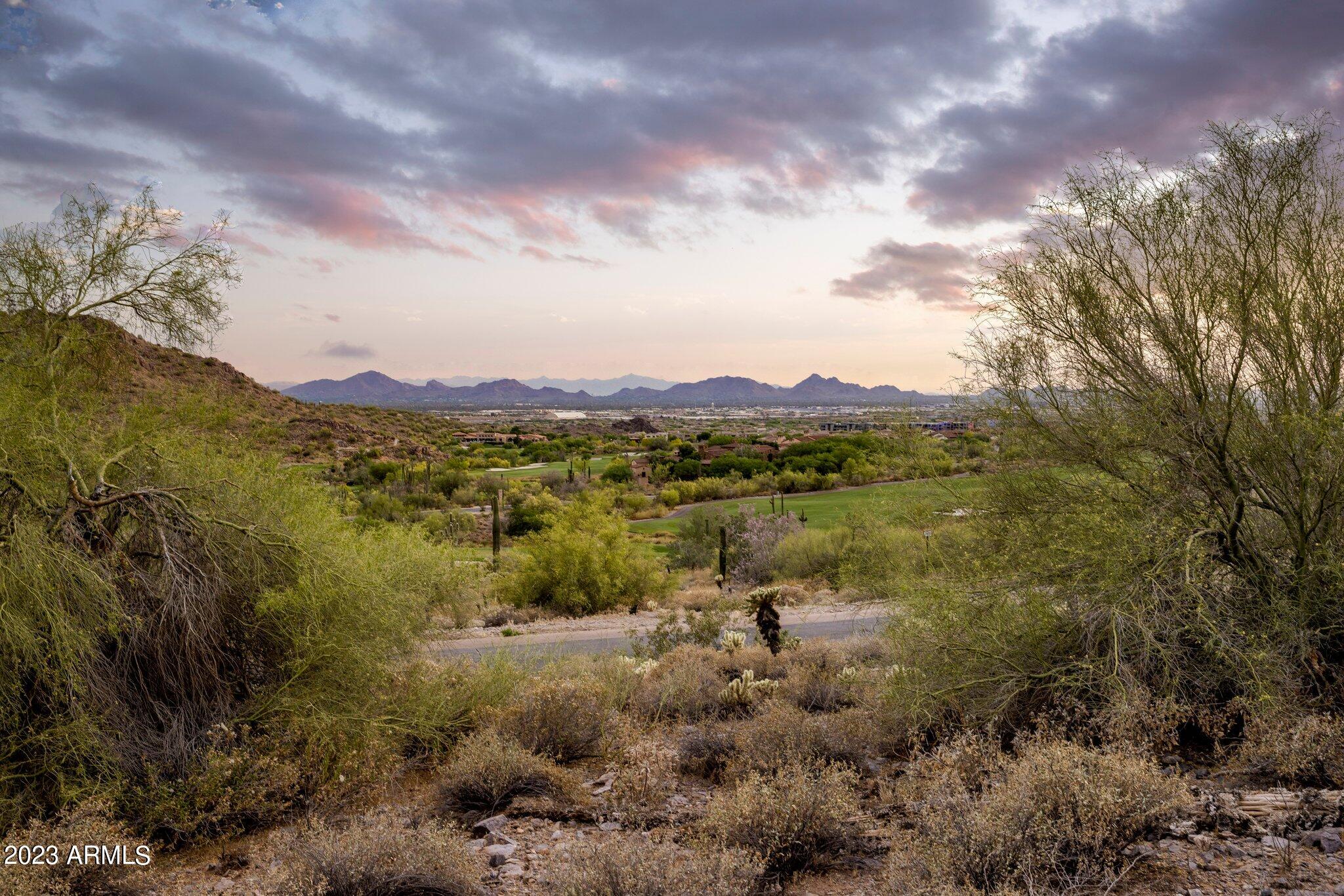 Silverleaf Horseshoe Canyon - Land