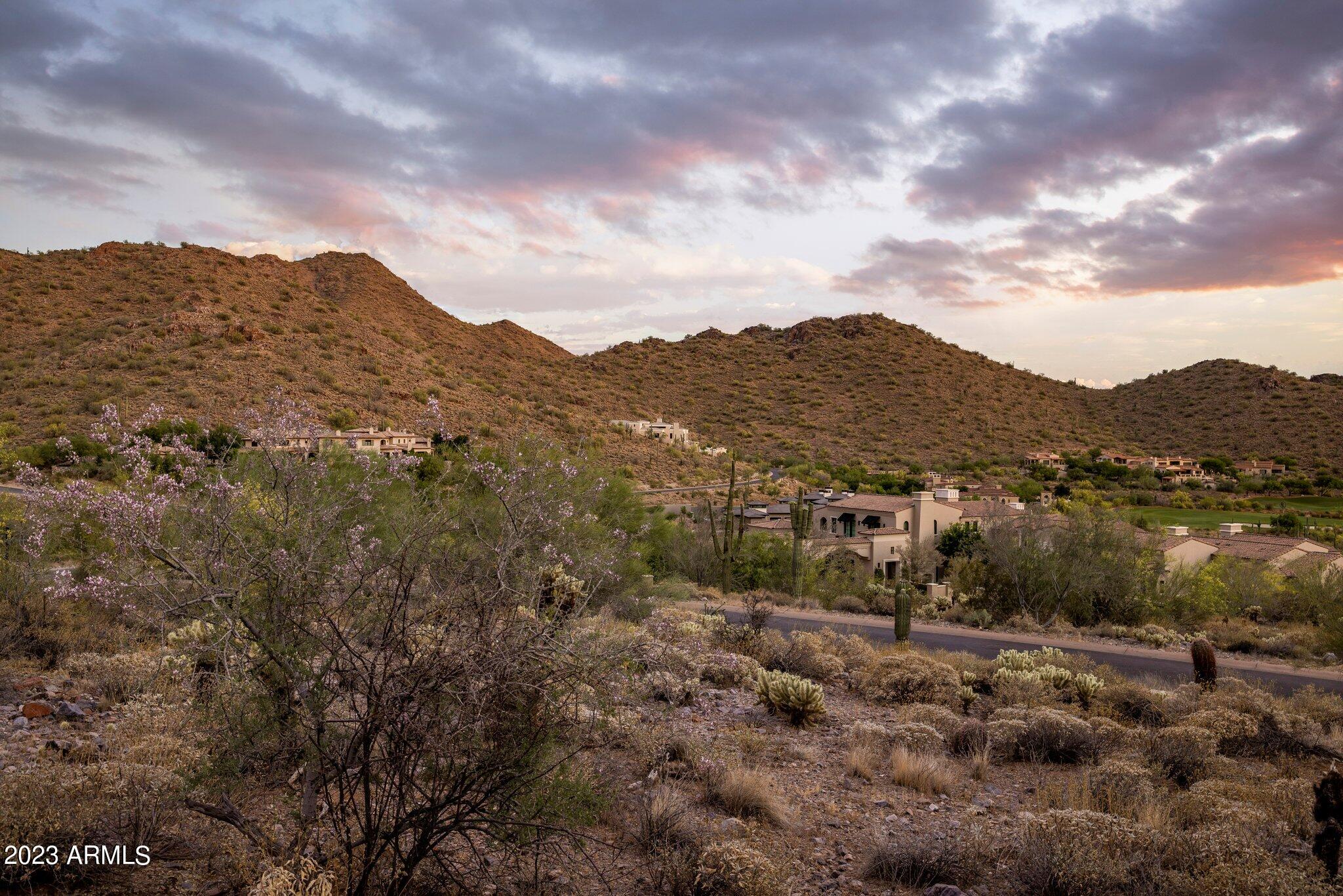 Silverleaf Horseshoe Canyon - Land