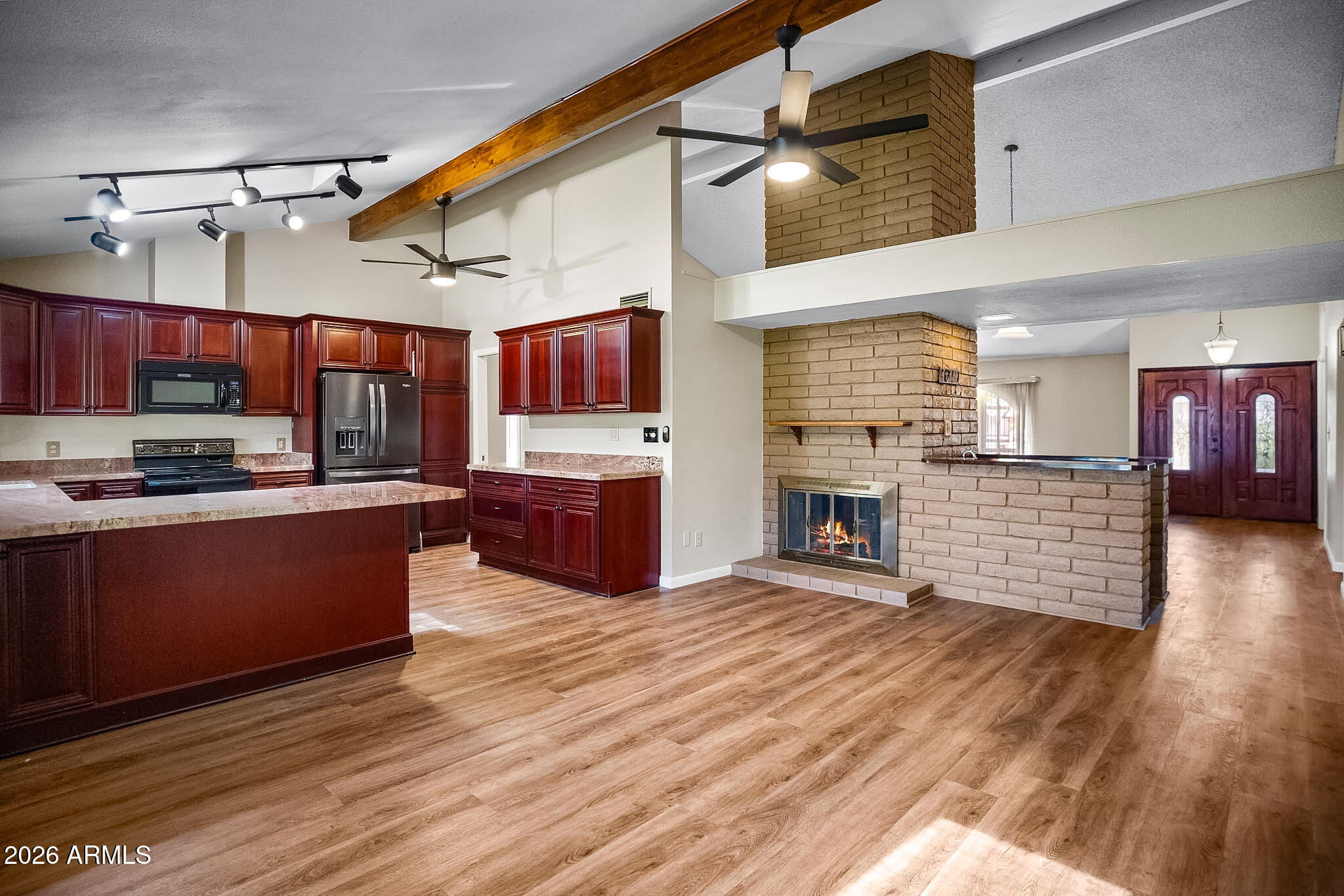 GLENMEADE ESTATES - Residential