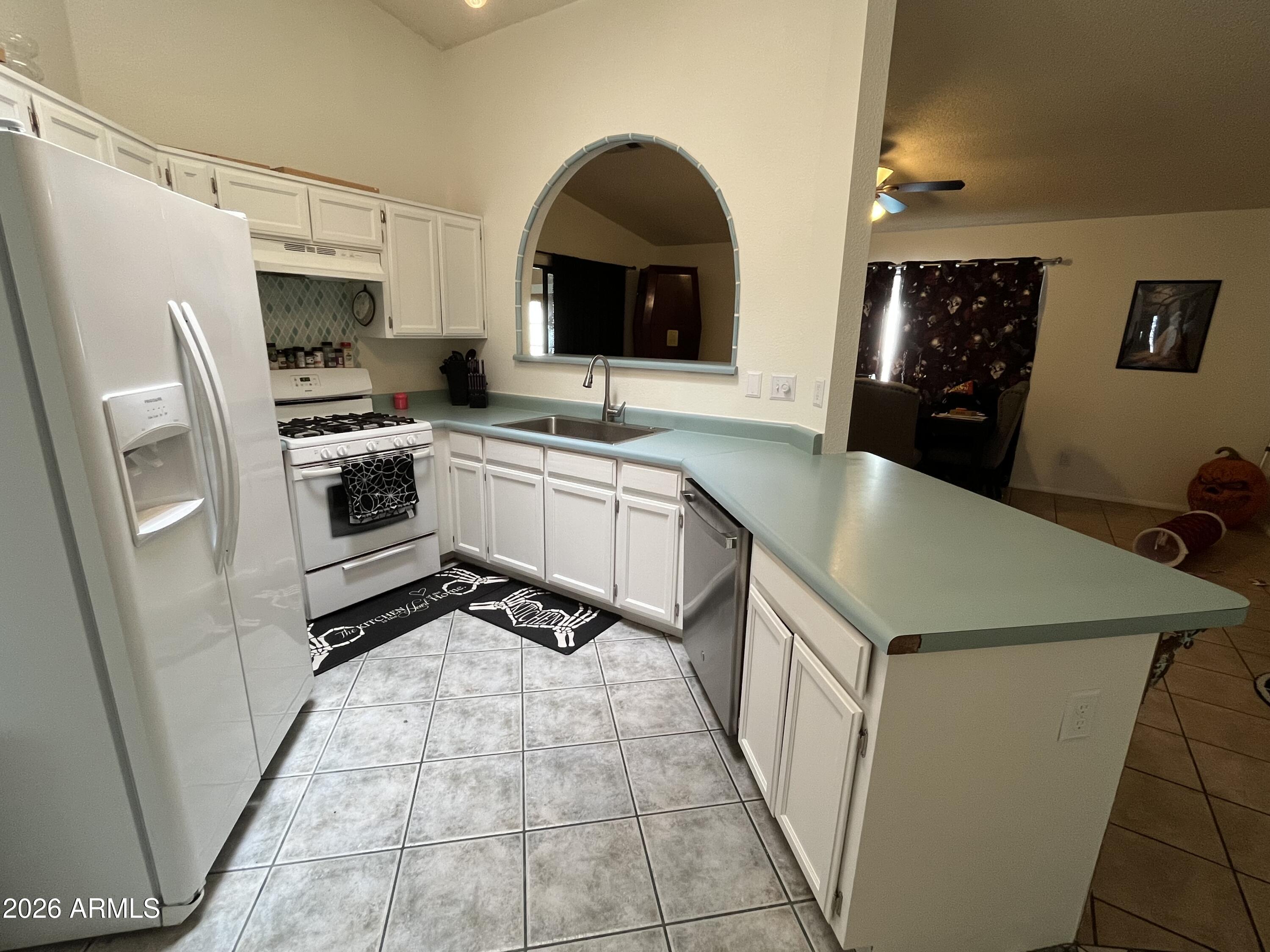 MISSION HILLS ESTATES PHASE 2 - Residential