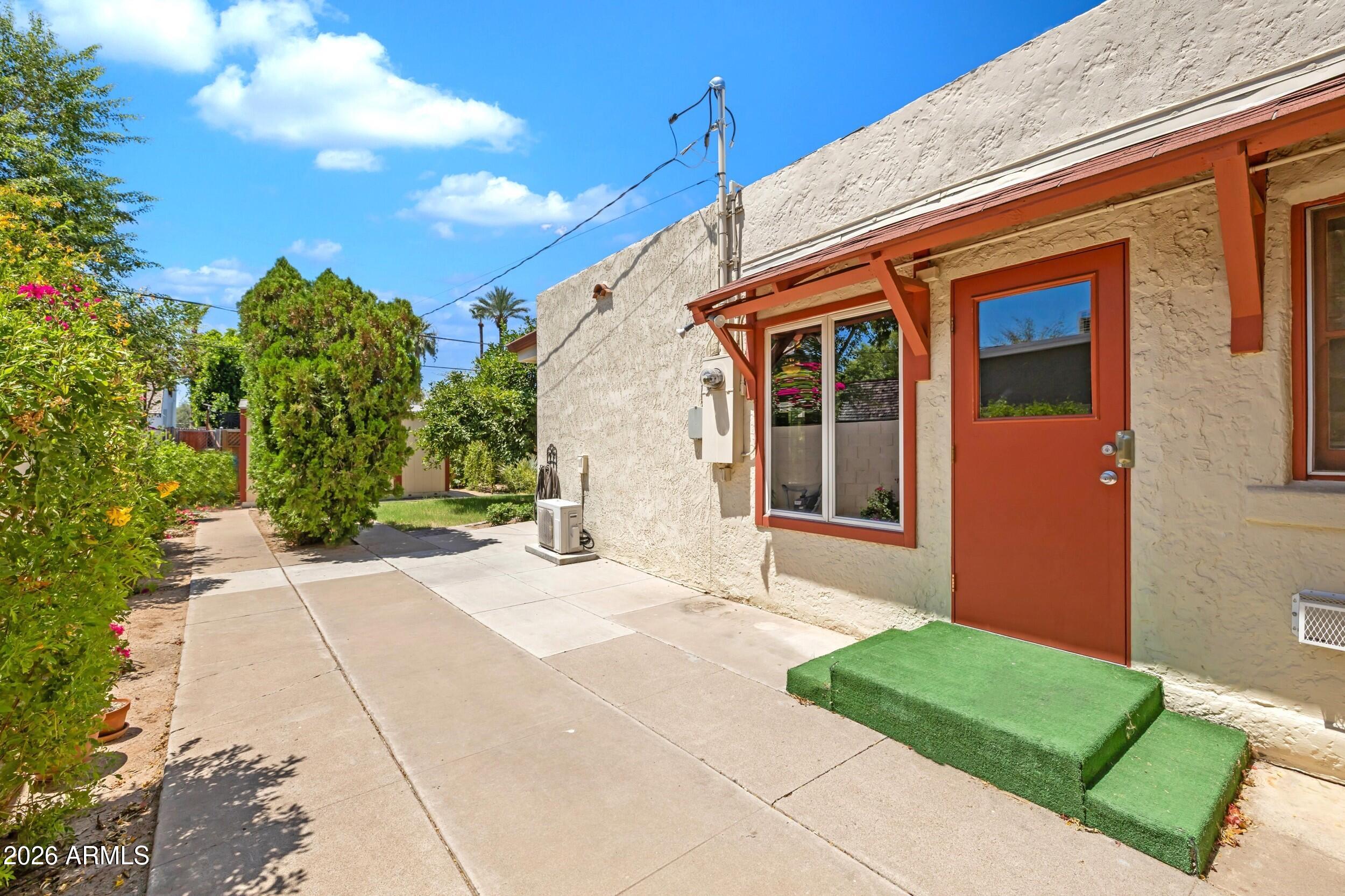 Cheery lynn Historic District - Residential