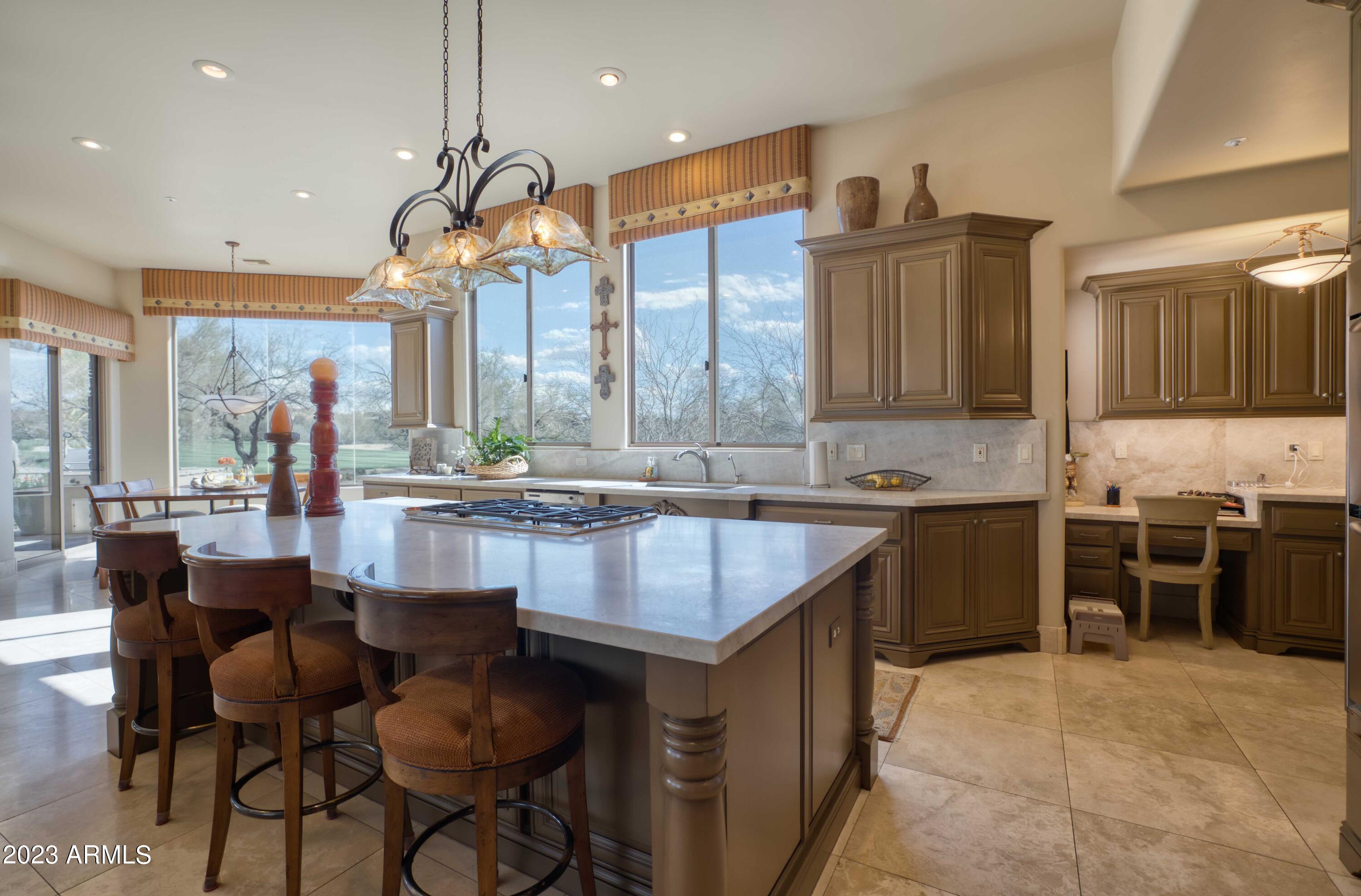 DESERT MOUNTAIN PHASE 1 UNIT FOUR - Residential