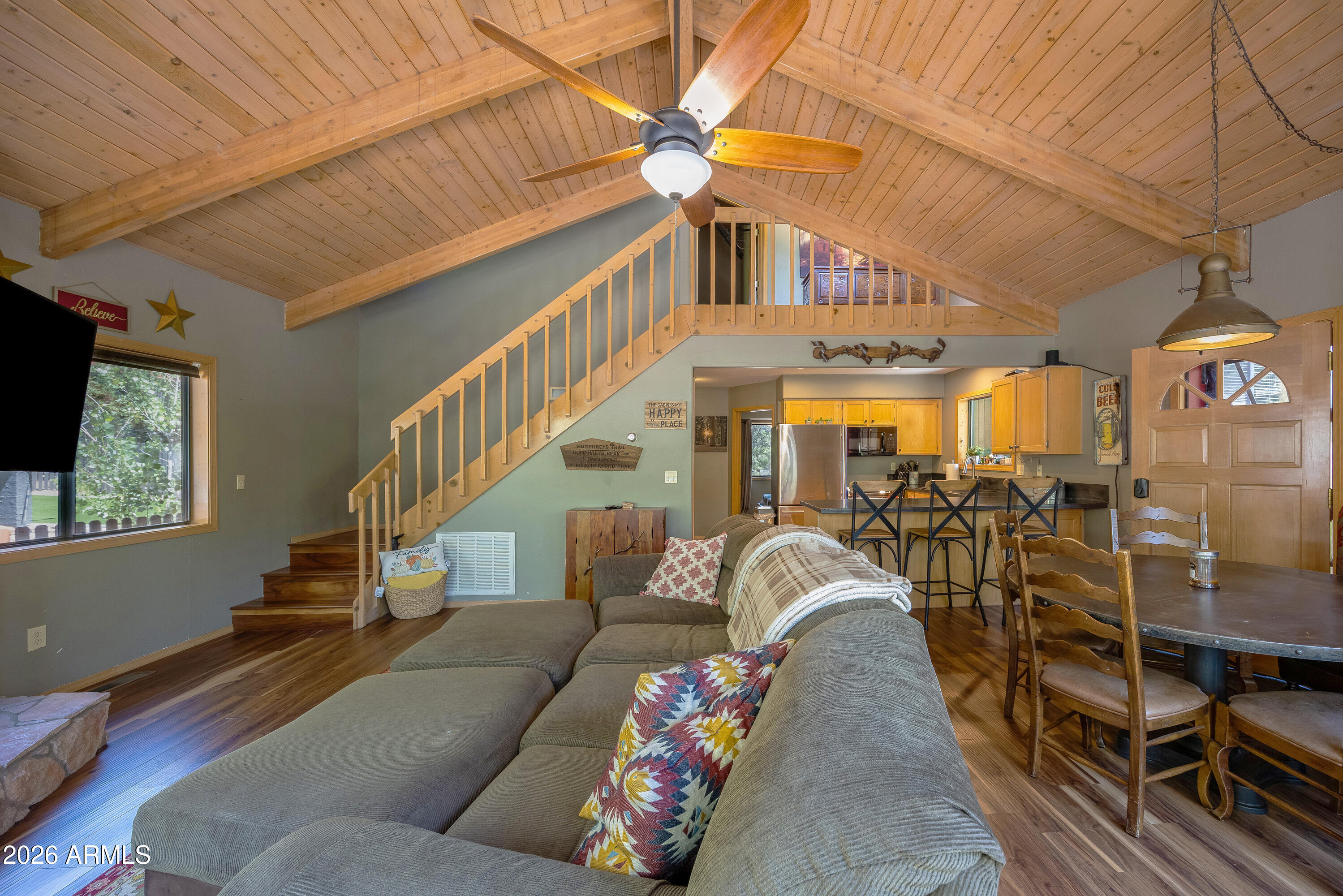 PINEWOOD 16 - Residential