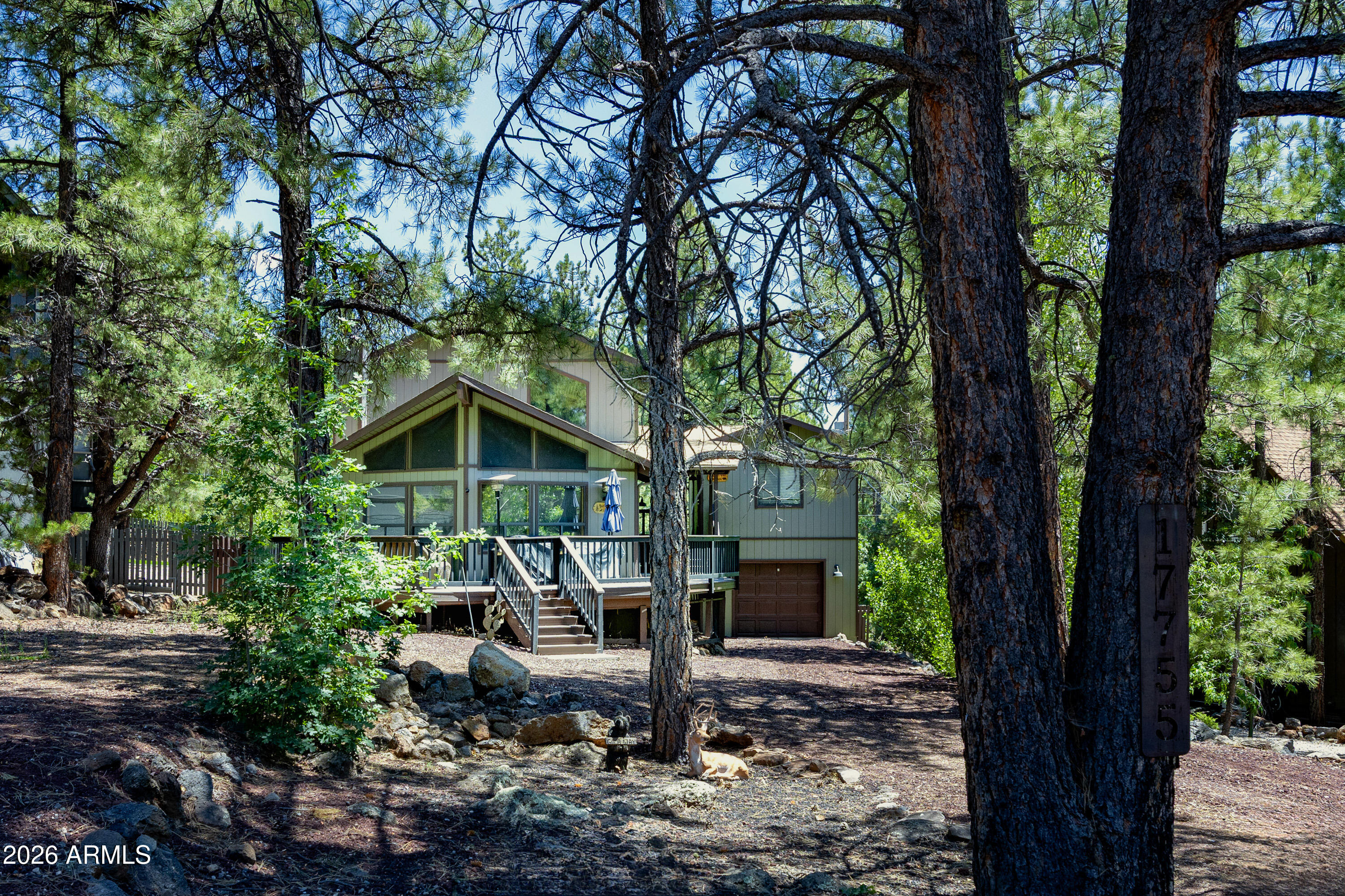 PINEWOOD 16 - Residential