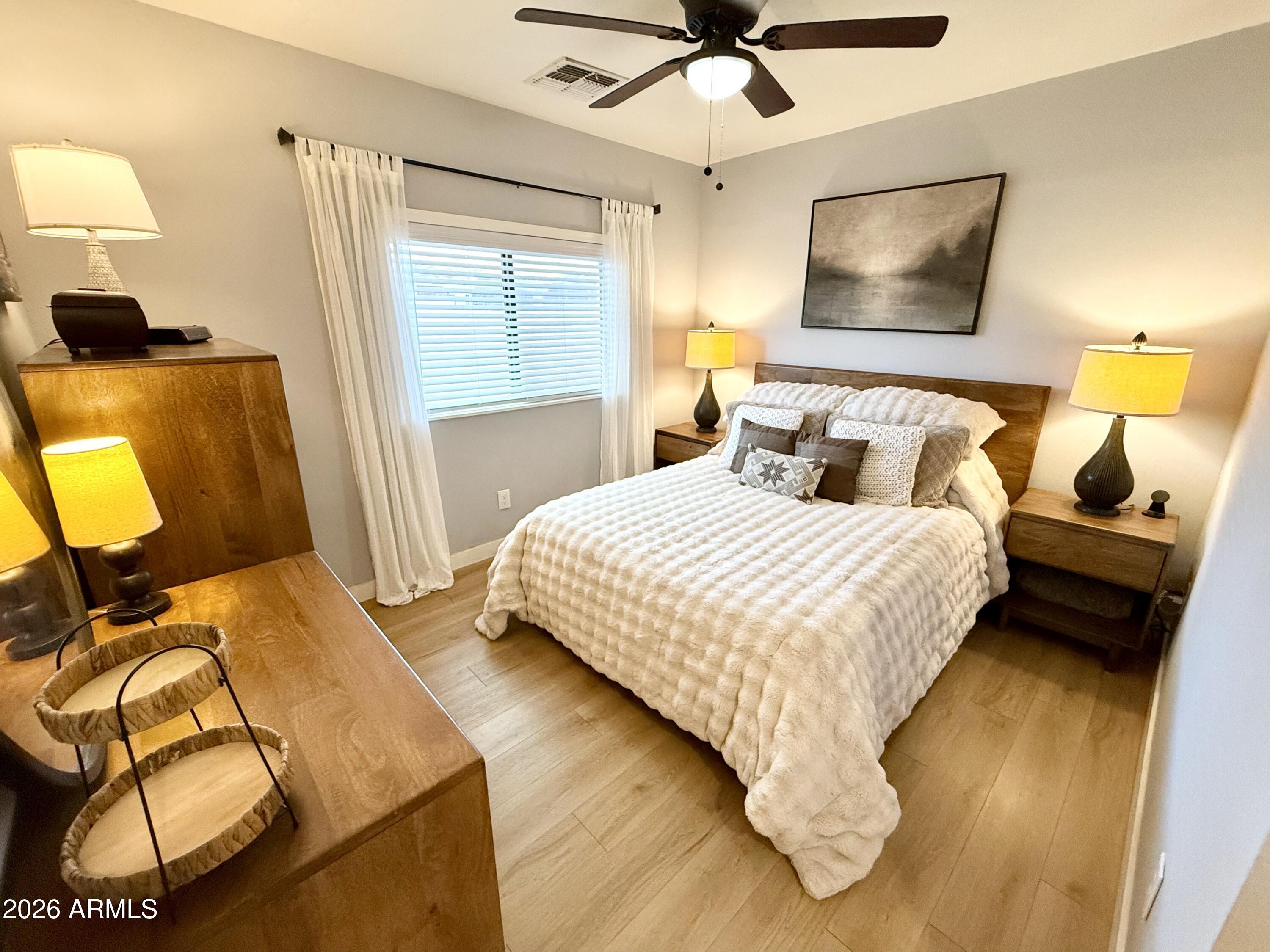 UNIVERSITY ADDITION - Residential