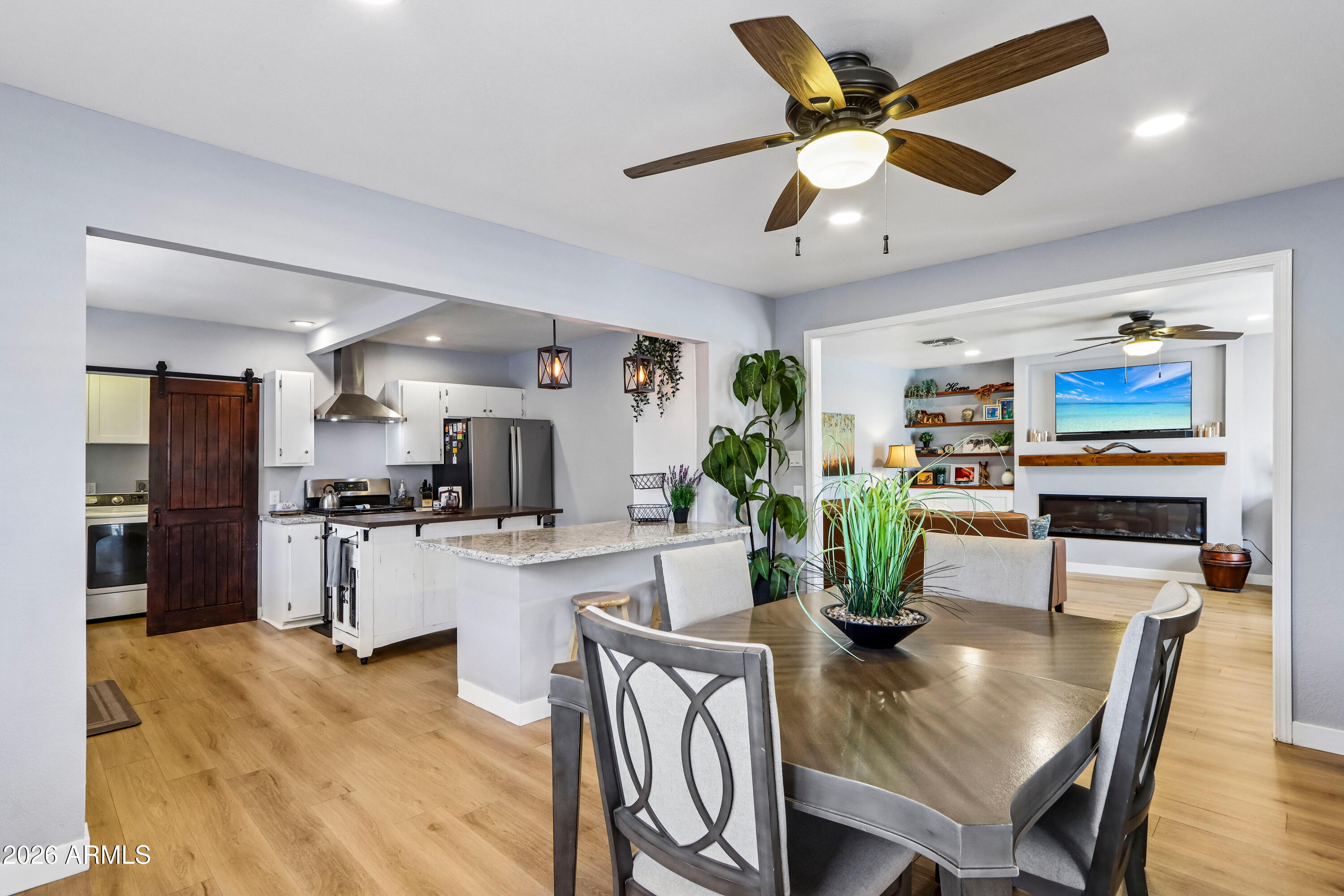 UNIVERSITY ADDITION - Residential