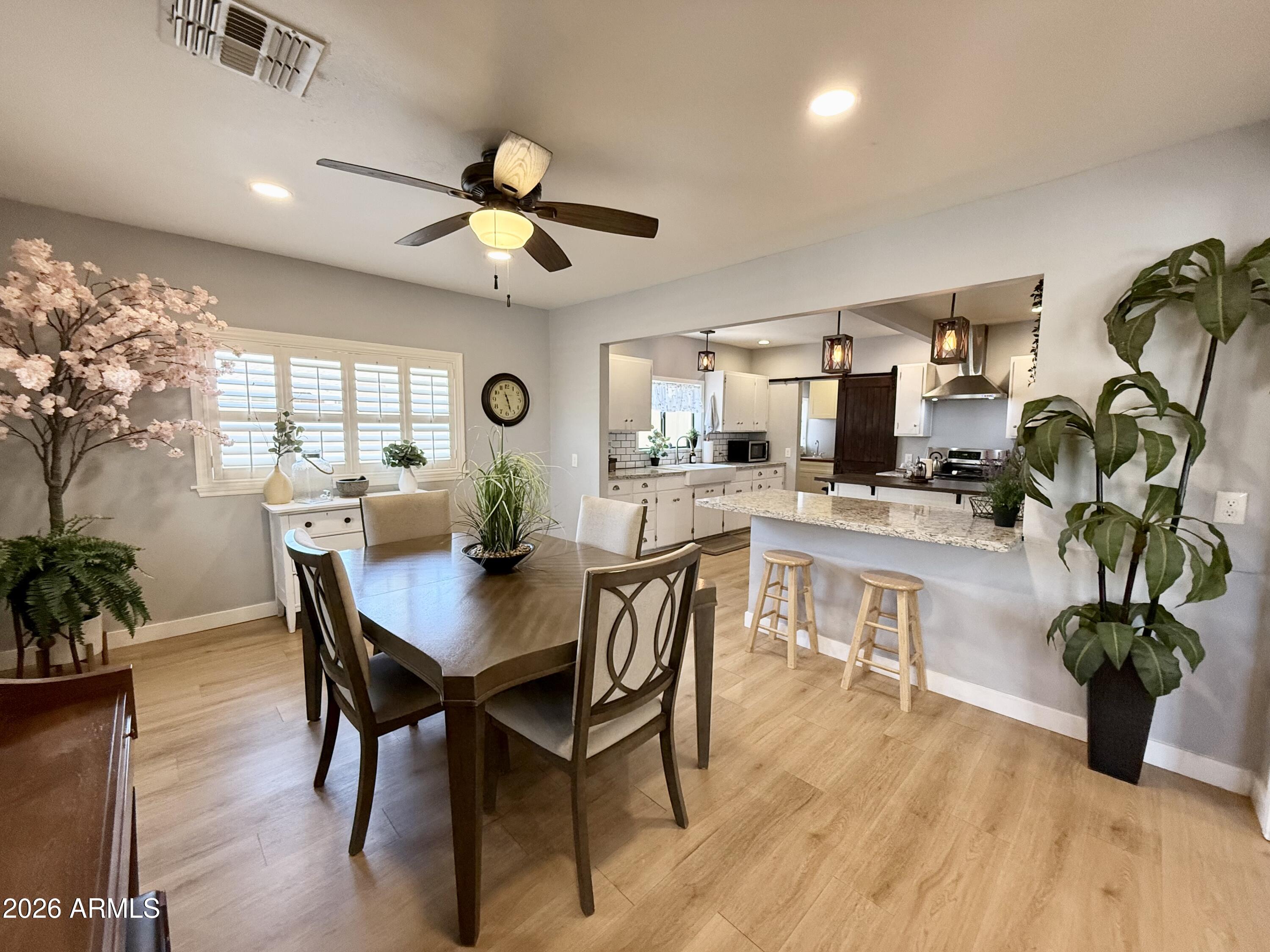 UNIVERSITY ADDITION - Residential