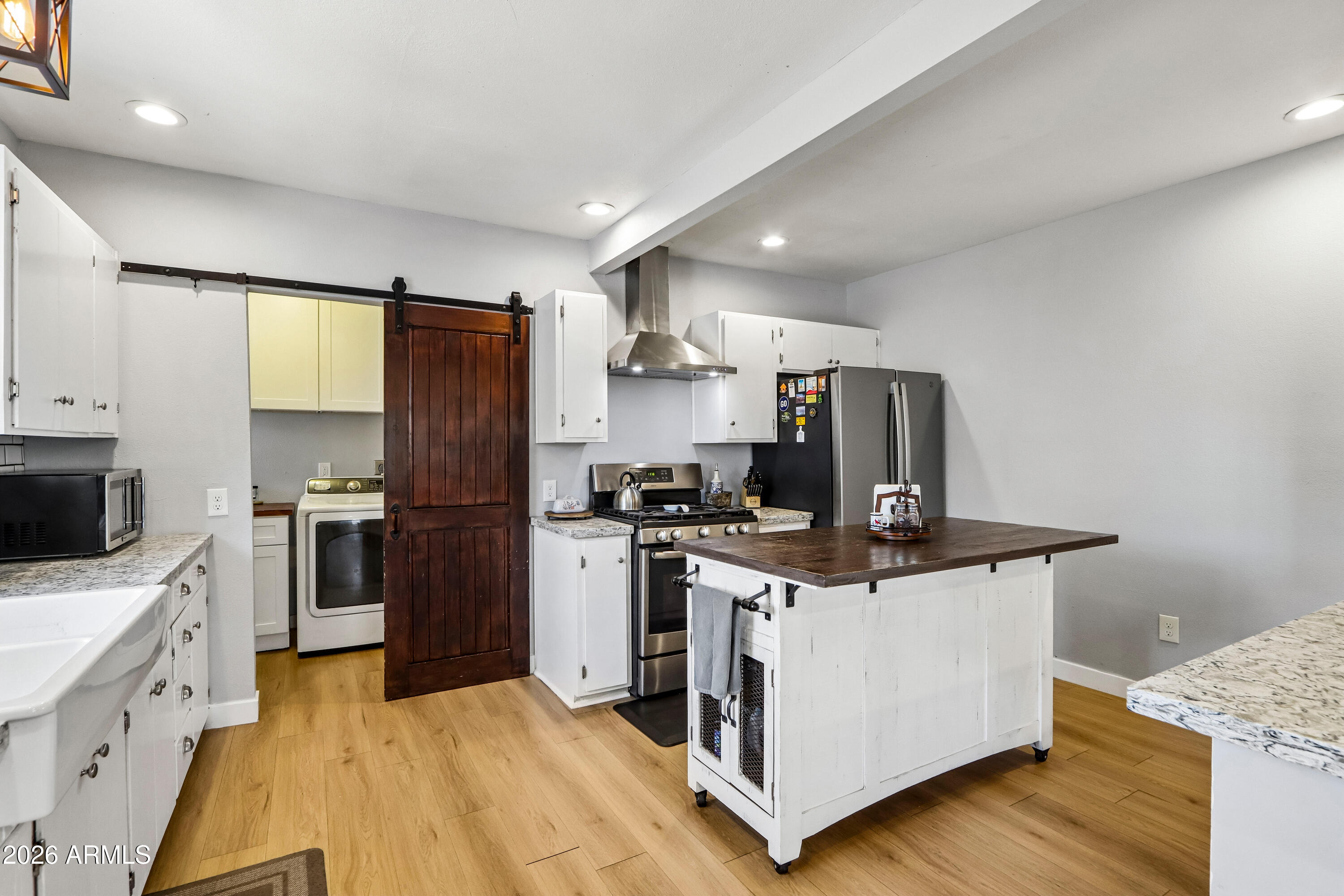 UNIVERSITY ADDITION - Residential