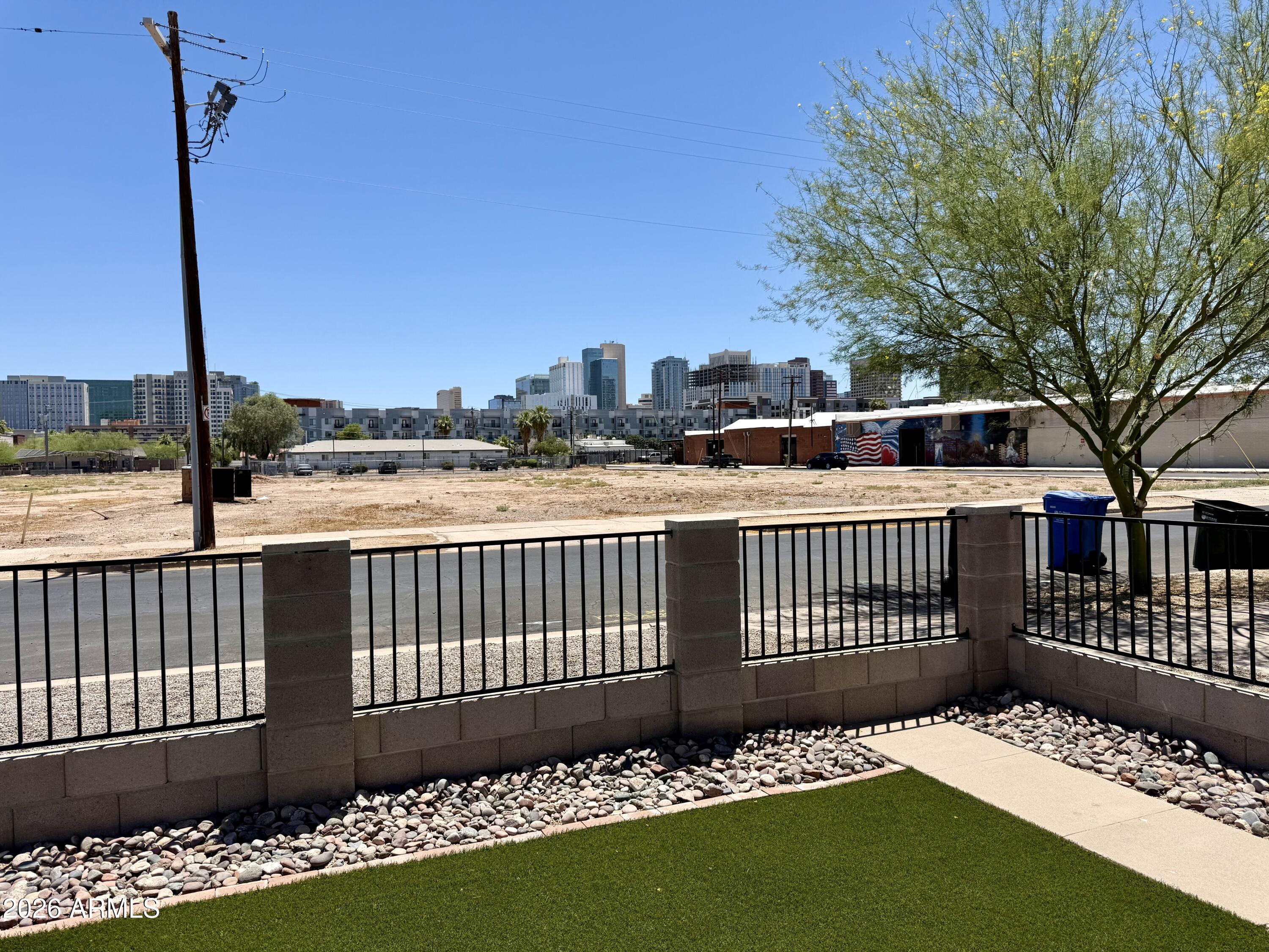 UNIVERSITY ADDITION - Residential