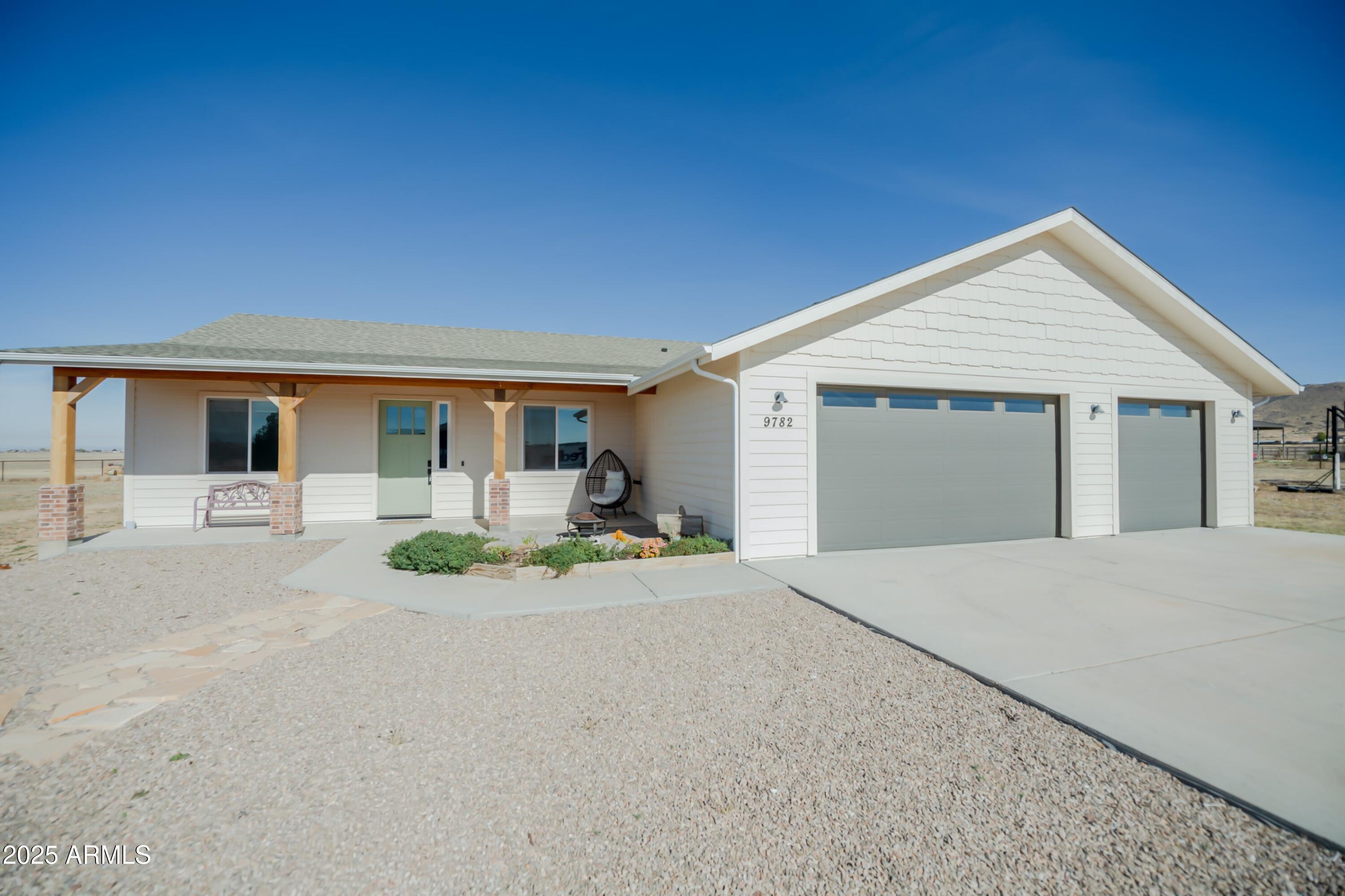 Lonesome Valley Ls 141/11 - Residential