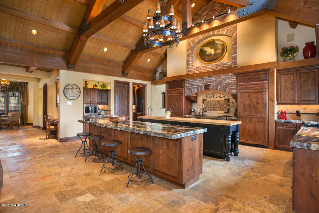 FOREST HIGHLANDS - Residential