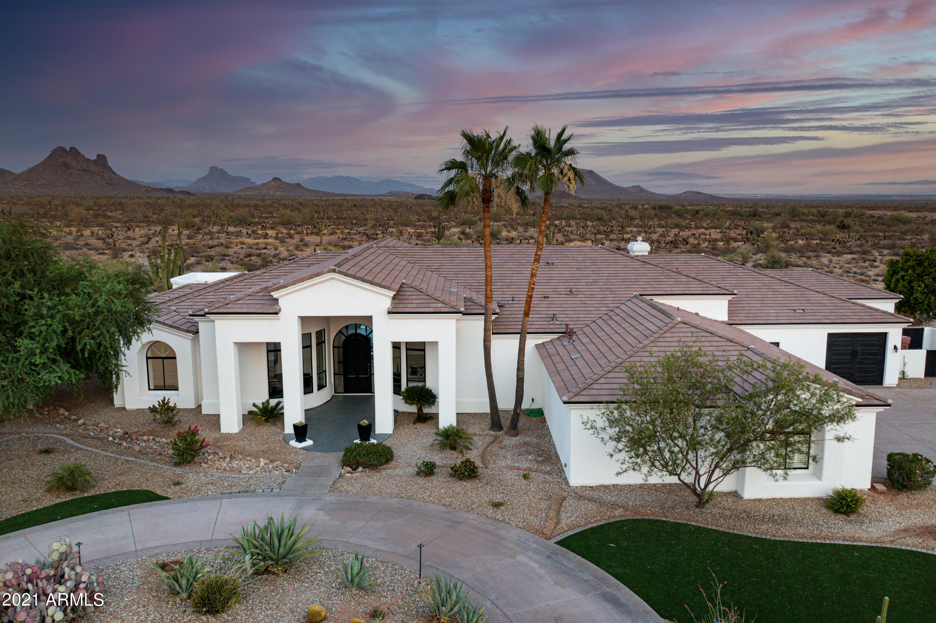 LOS DIAMANTES - Residential