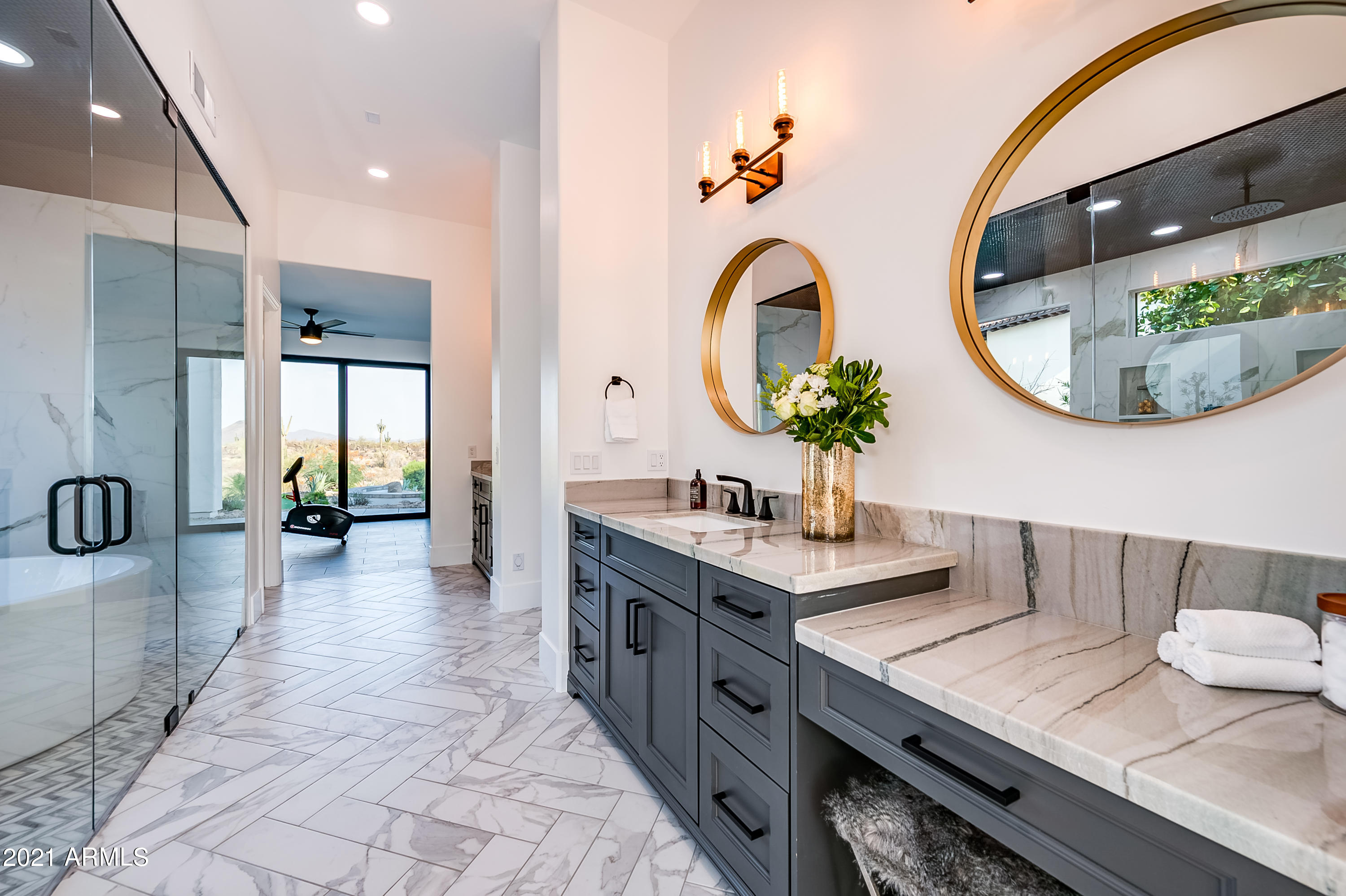 LOS DIAMANTES - Residential