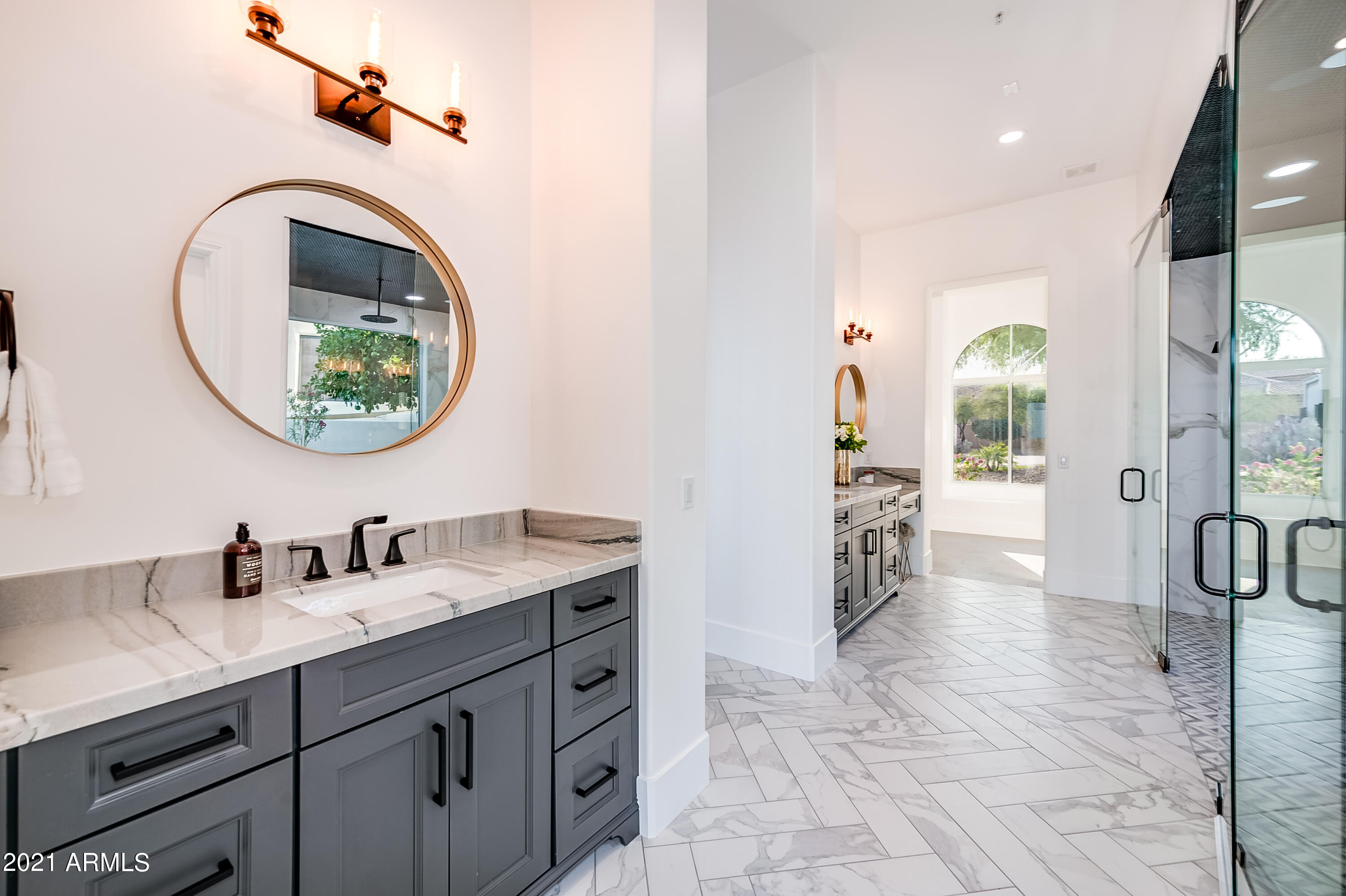 LOS DIAMANTES - Residential