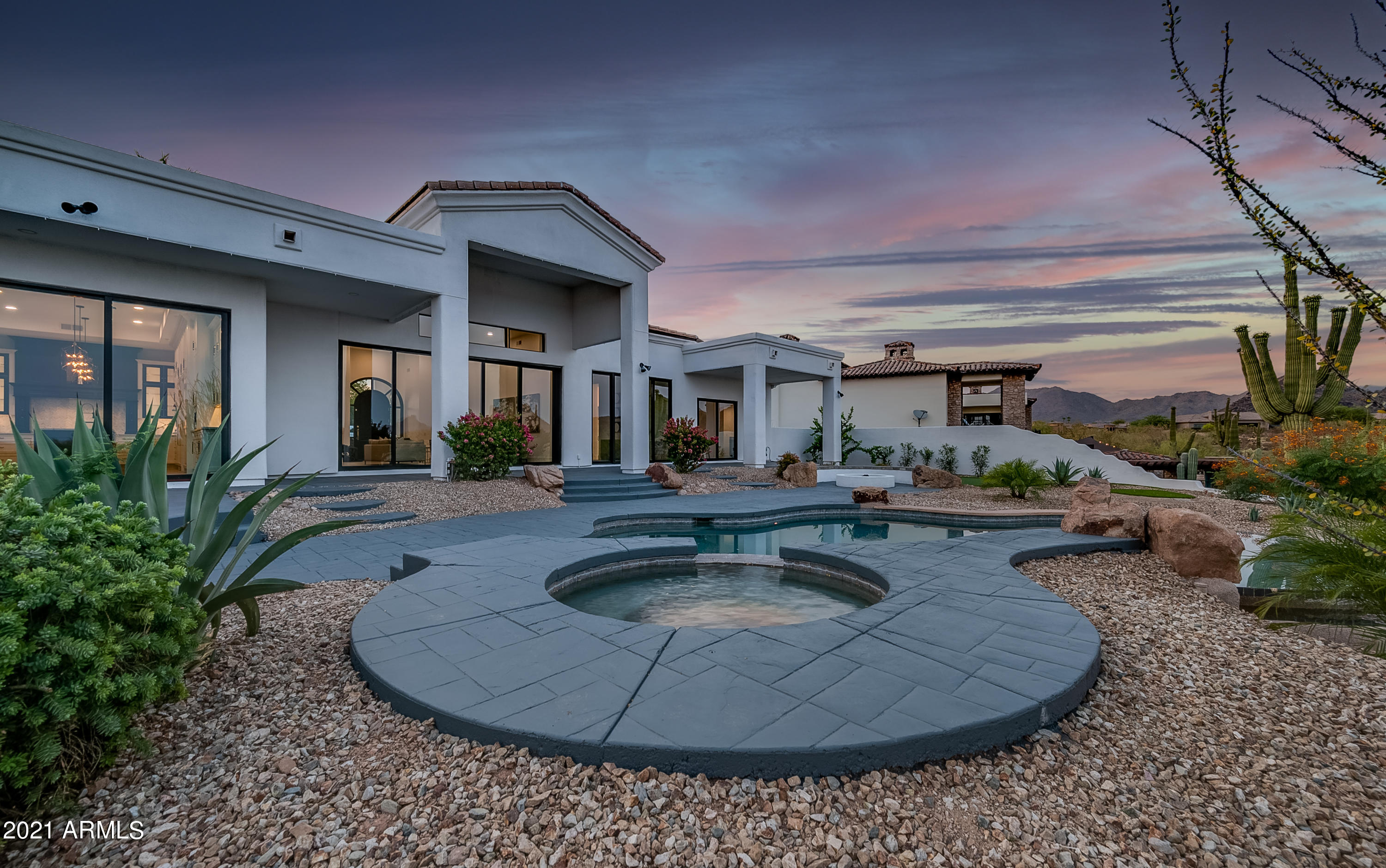 LOS DIAMANTES - Residential