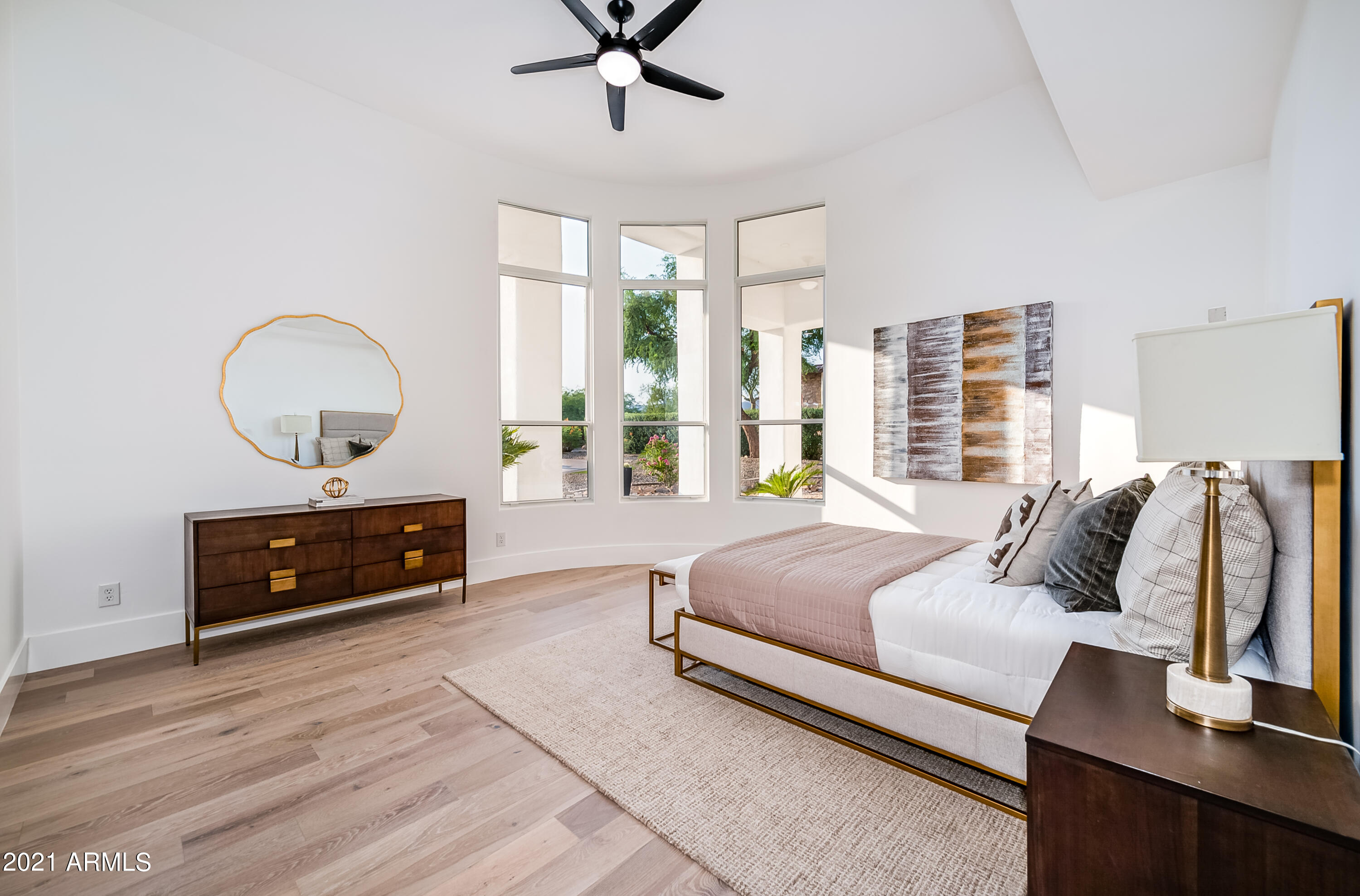 LOS DIAMANTES - Residential